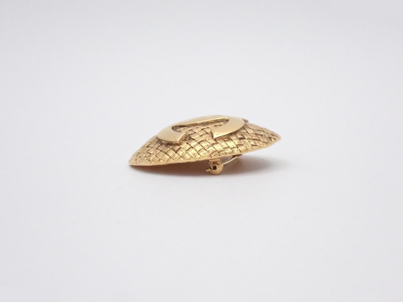 Brooch, Coco Mark, Gold — view 3