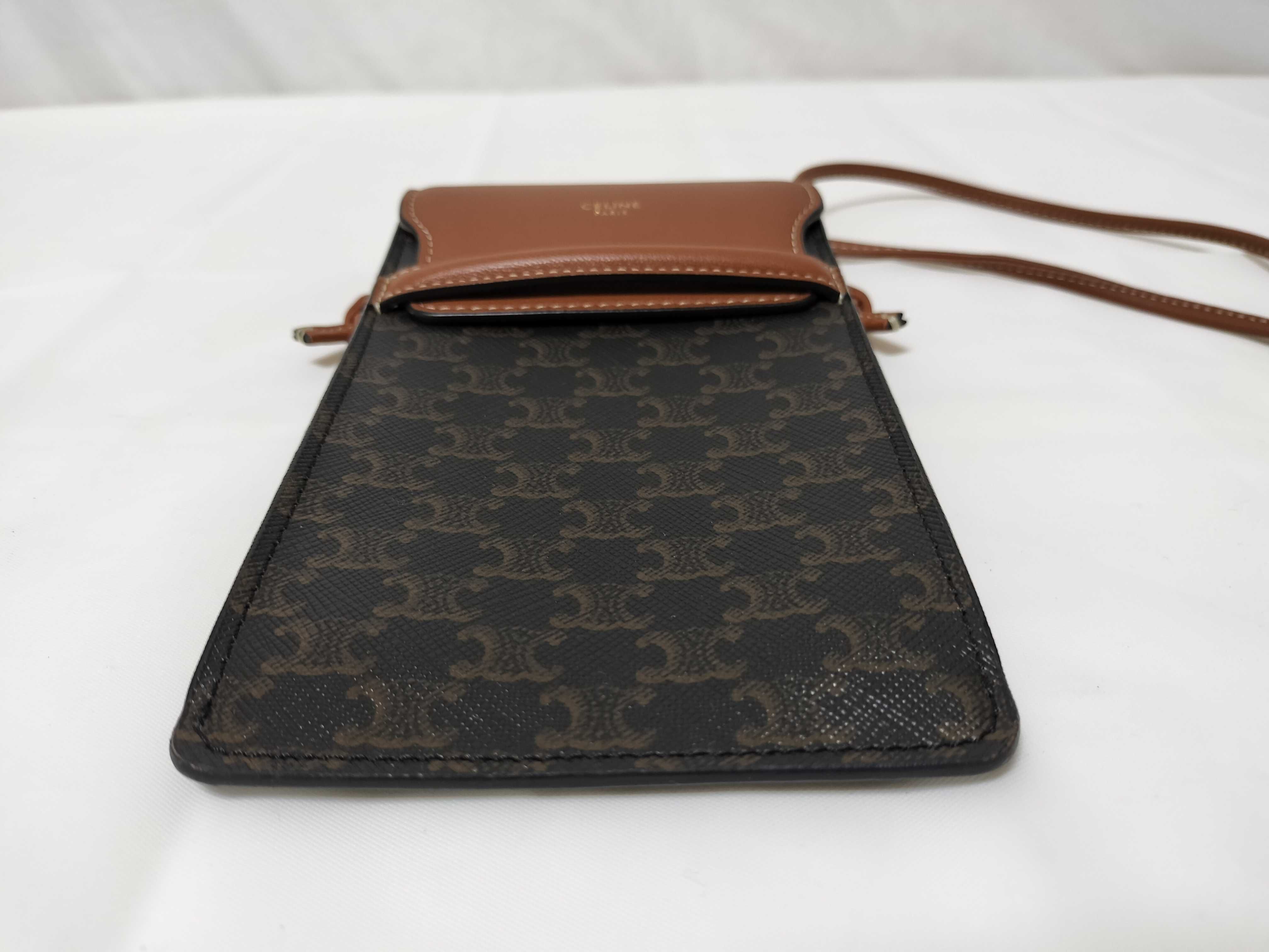 Triomphe Mobile Pouch Shoulder Bag Pouch — view 7