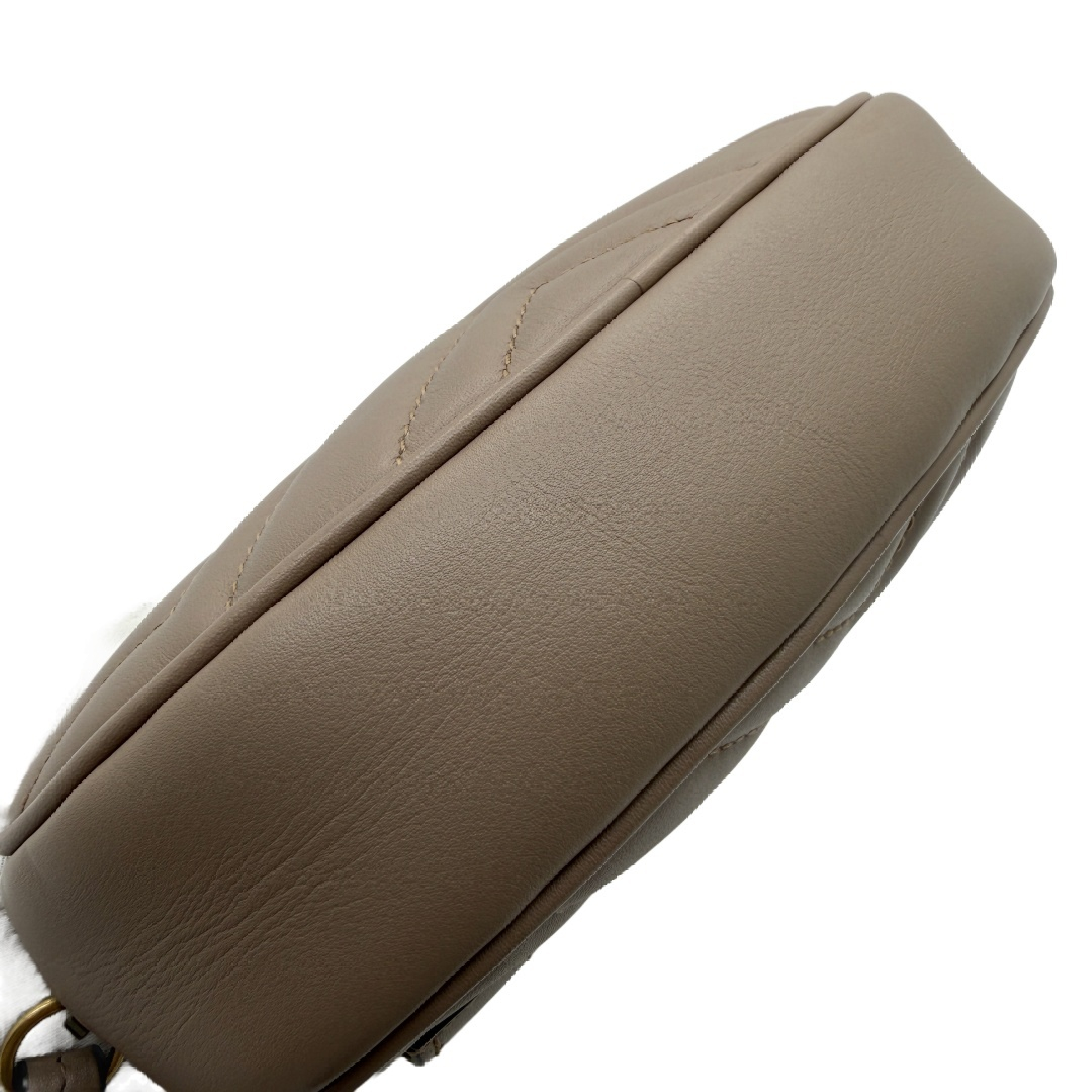 GG Marmont Matelassé Belt Bag Waist Bag Leather Beige Double G Shoulder Bag — view 5