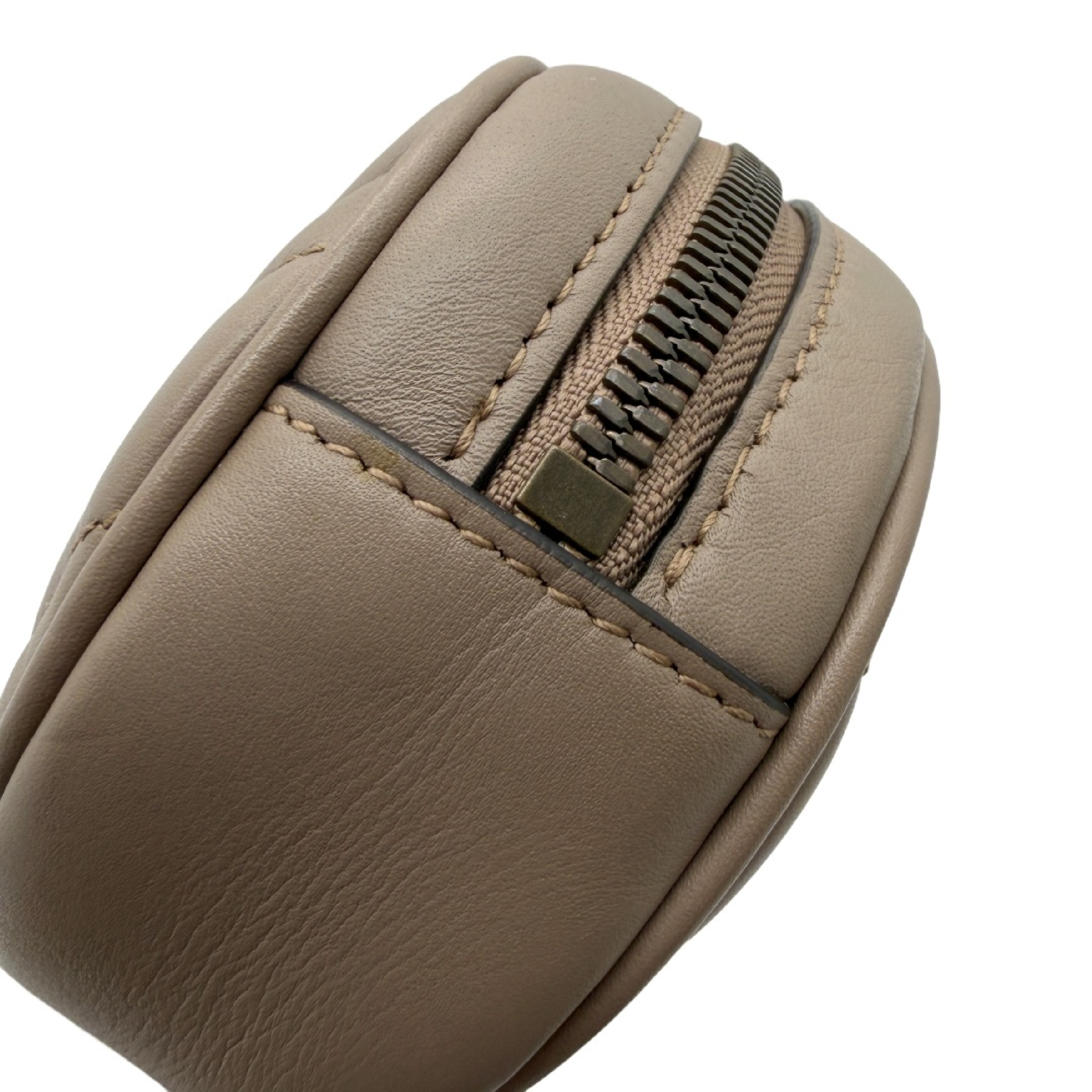 GG Marmont Matelassé Belt Bag Waist Bag Leather Beige Double G Shoulder Bag — view 6