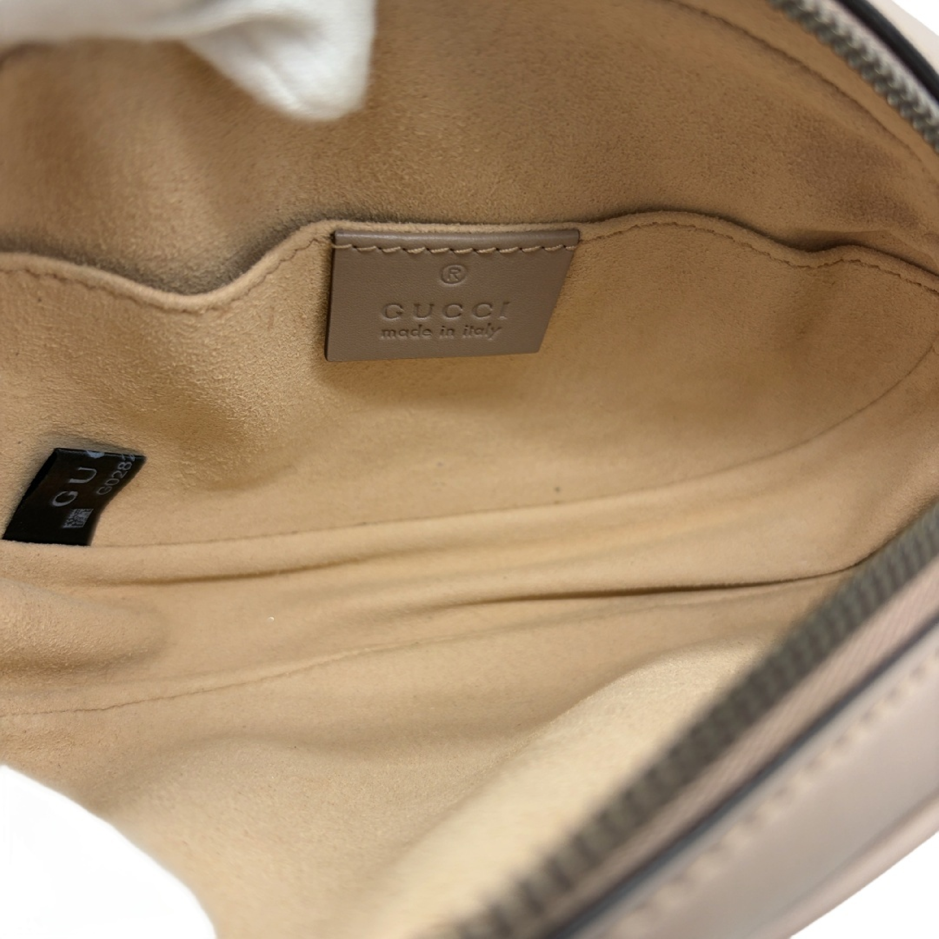 GG Marmont Matelassé Belt Bag Waist Bag Leather Beige Double G Shoulder Bag — view 7