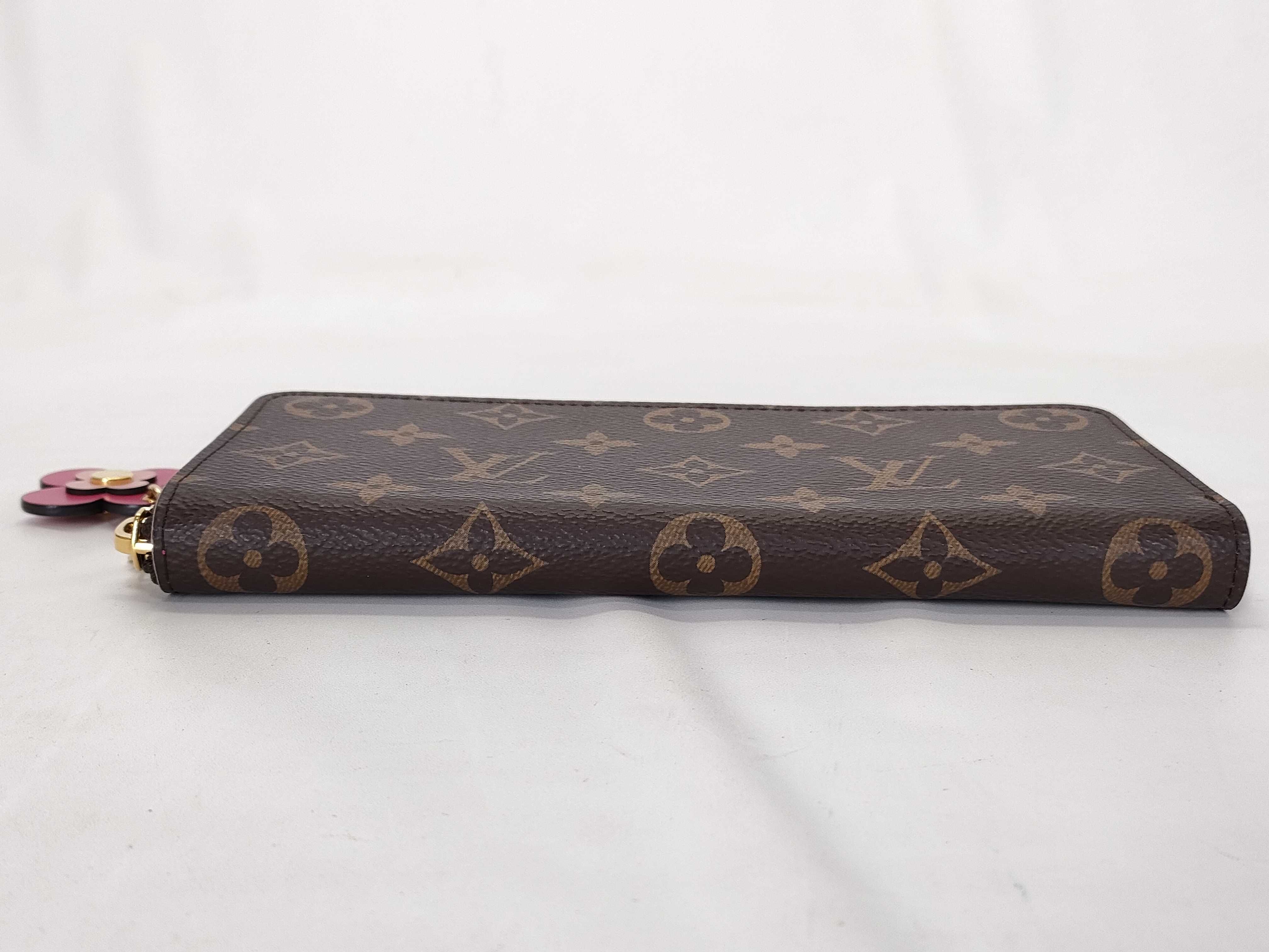 Monogram Louis Vuitton Monogram Portefeuille Clemence Pink M64201 GI0169 *Strong odor Wallet — view 3