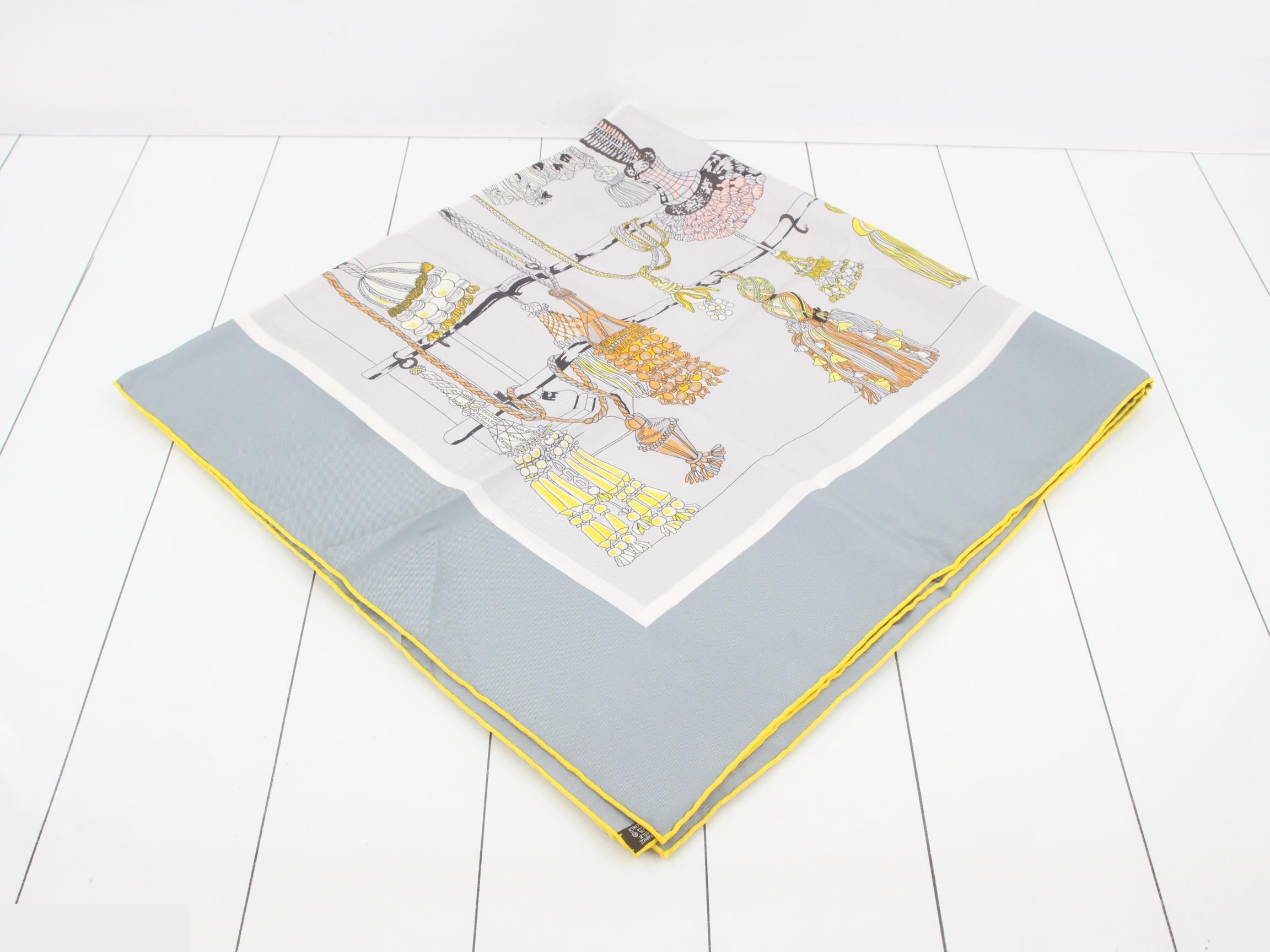 Carre 90, Light Blue/Gray — view 2