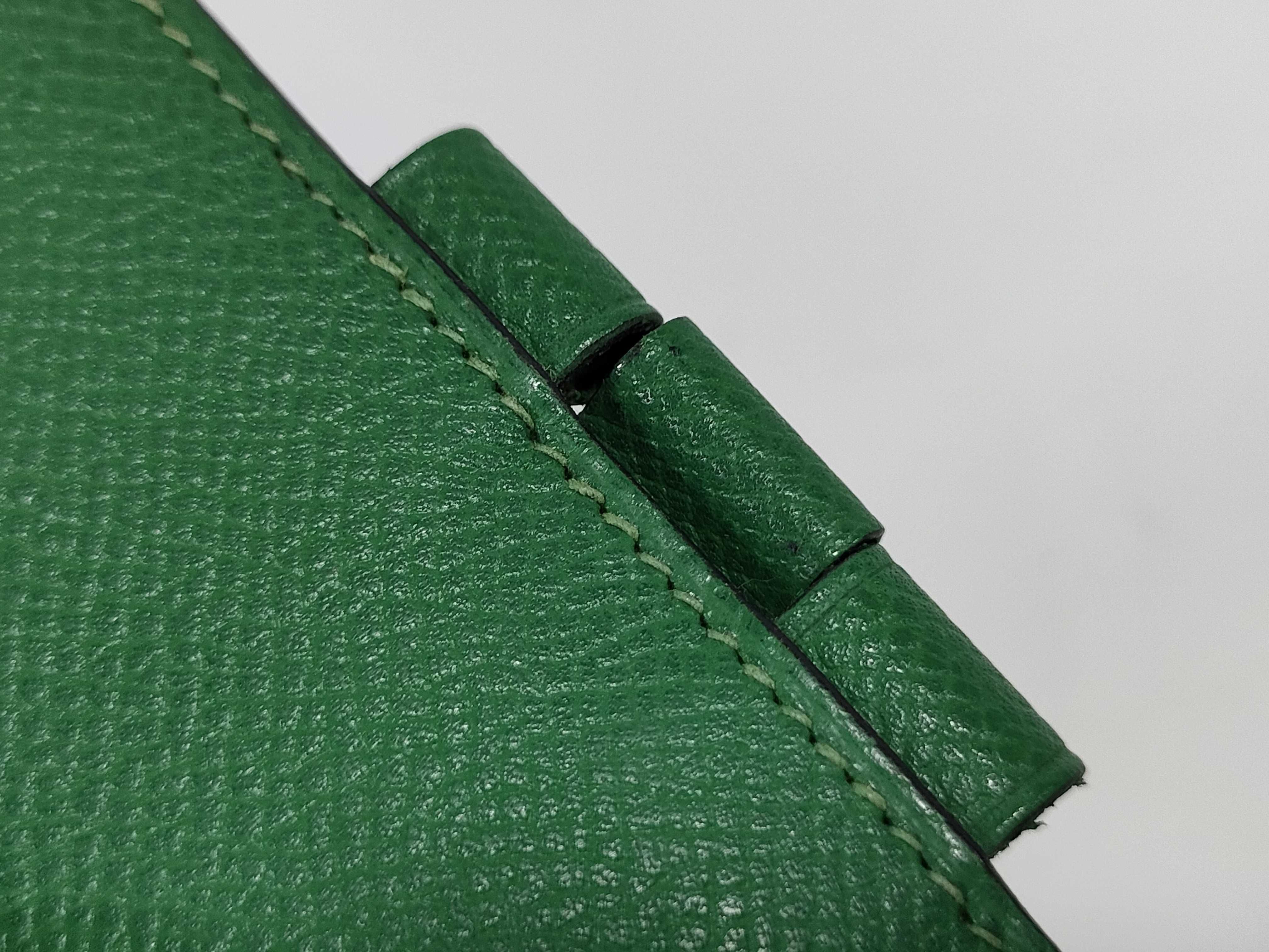 Agenda V stamp (with pen) Notebook cover — view 14