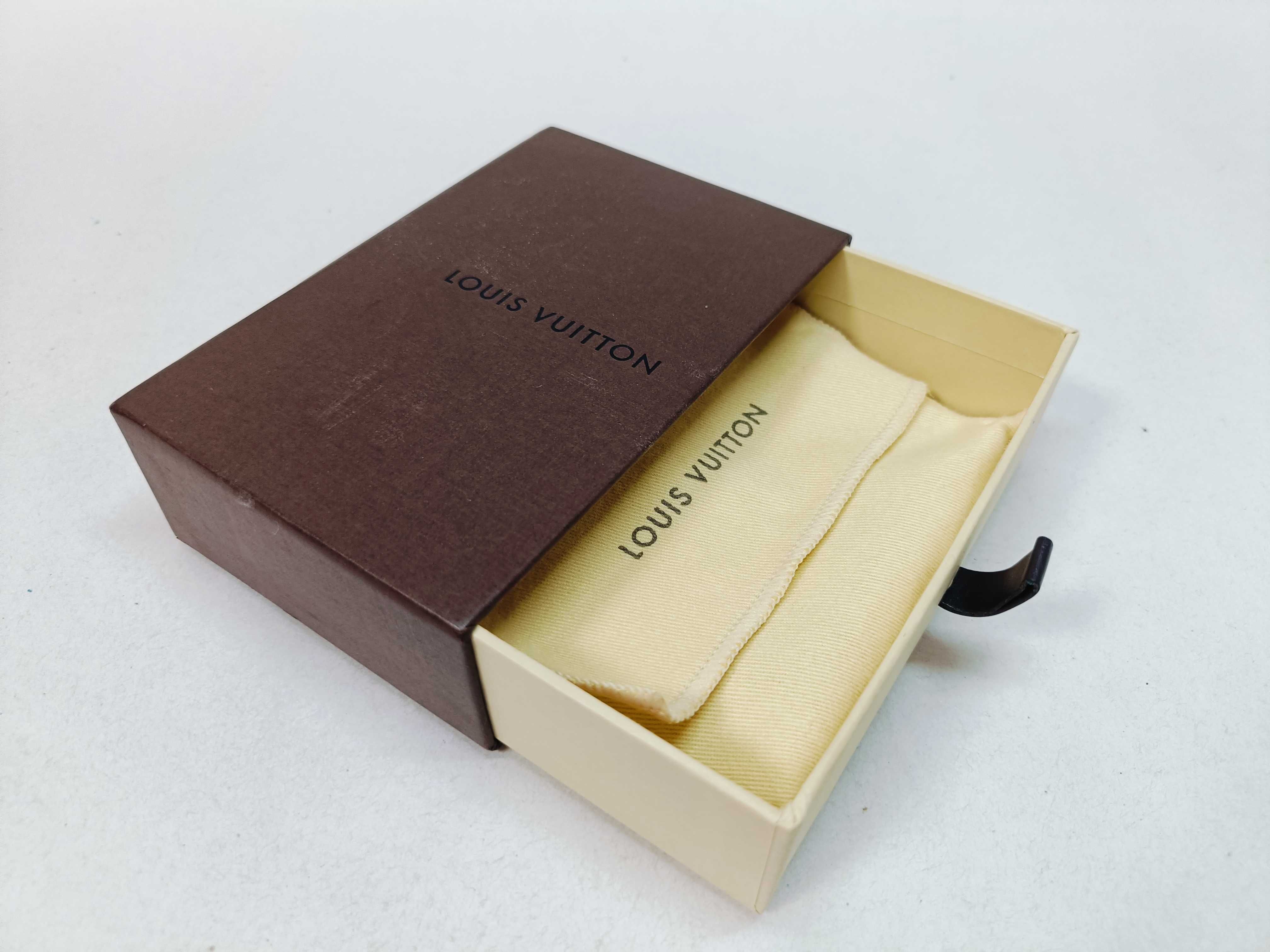 Monogram Portecartes Pass Vertical Card Case — view 14