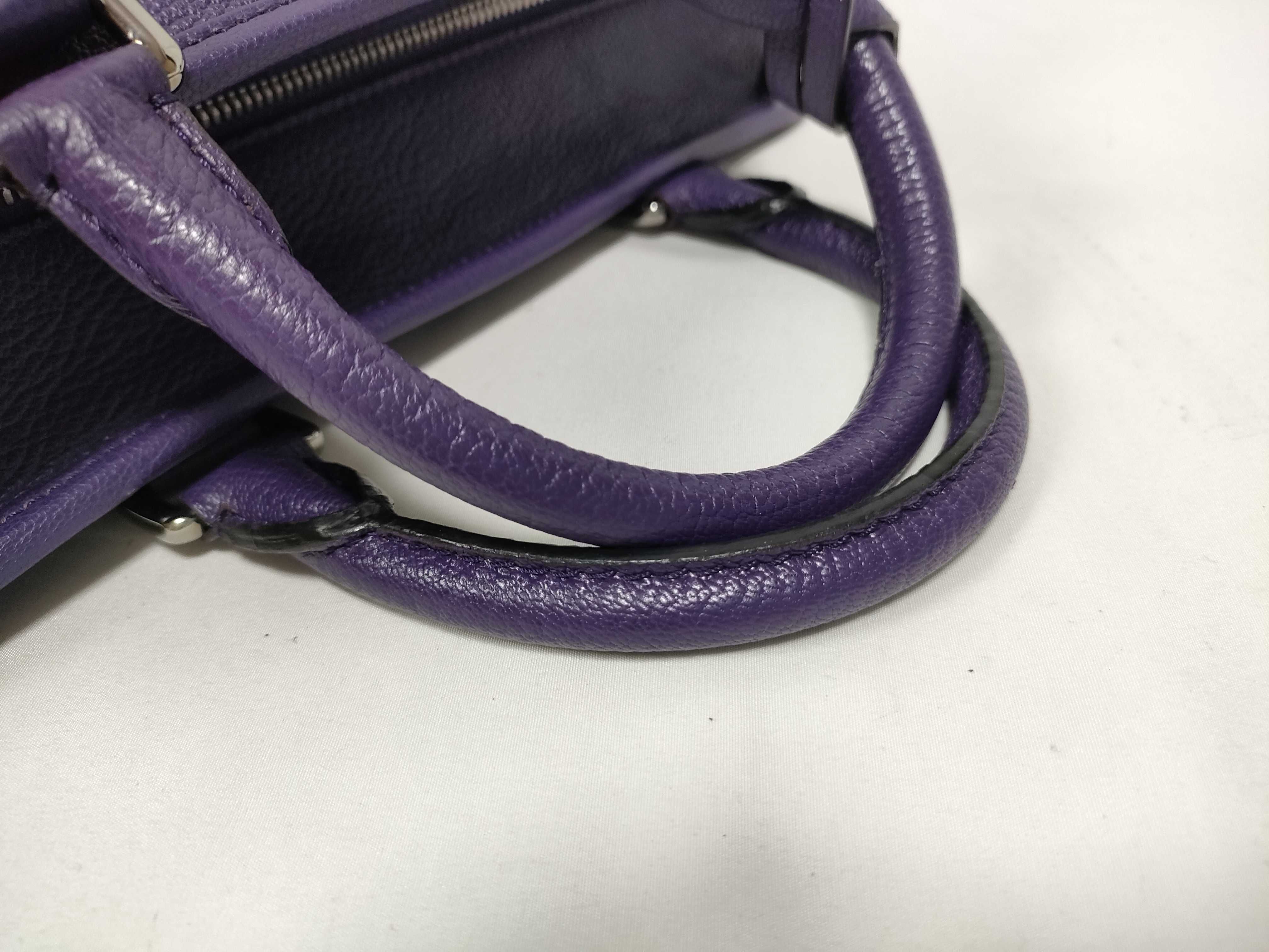 Amazona 28 Anagram Handbag with Key/Charm/Padlock — view 8