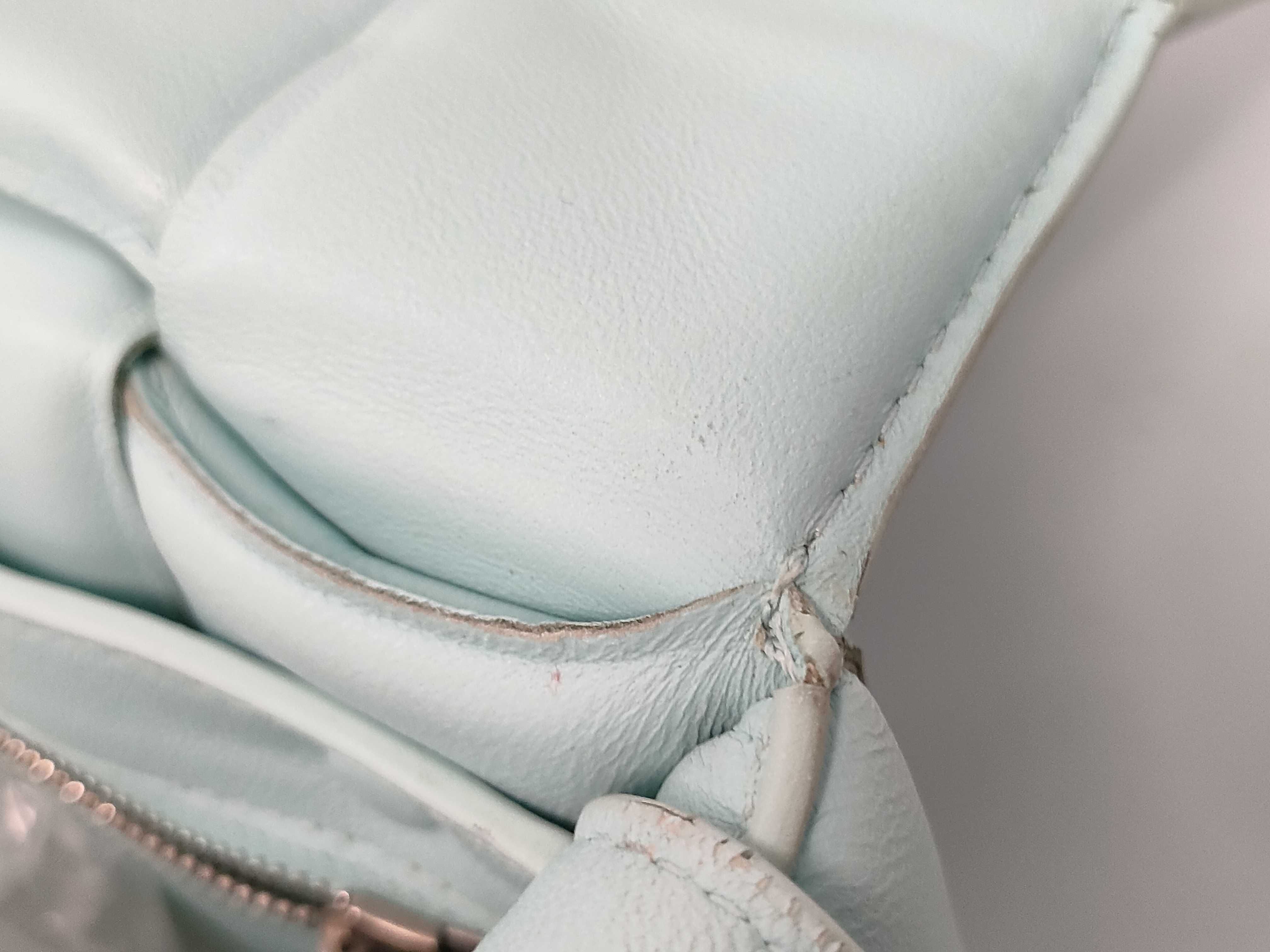 Intrecciato Bottega Veneta Padded Cassette Shoulder Bag — view 10