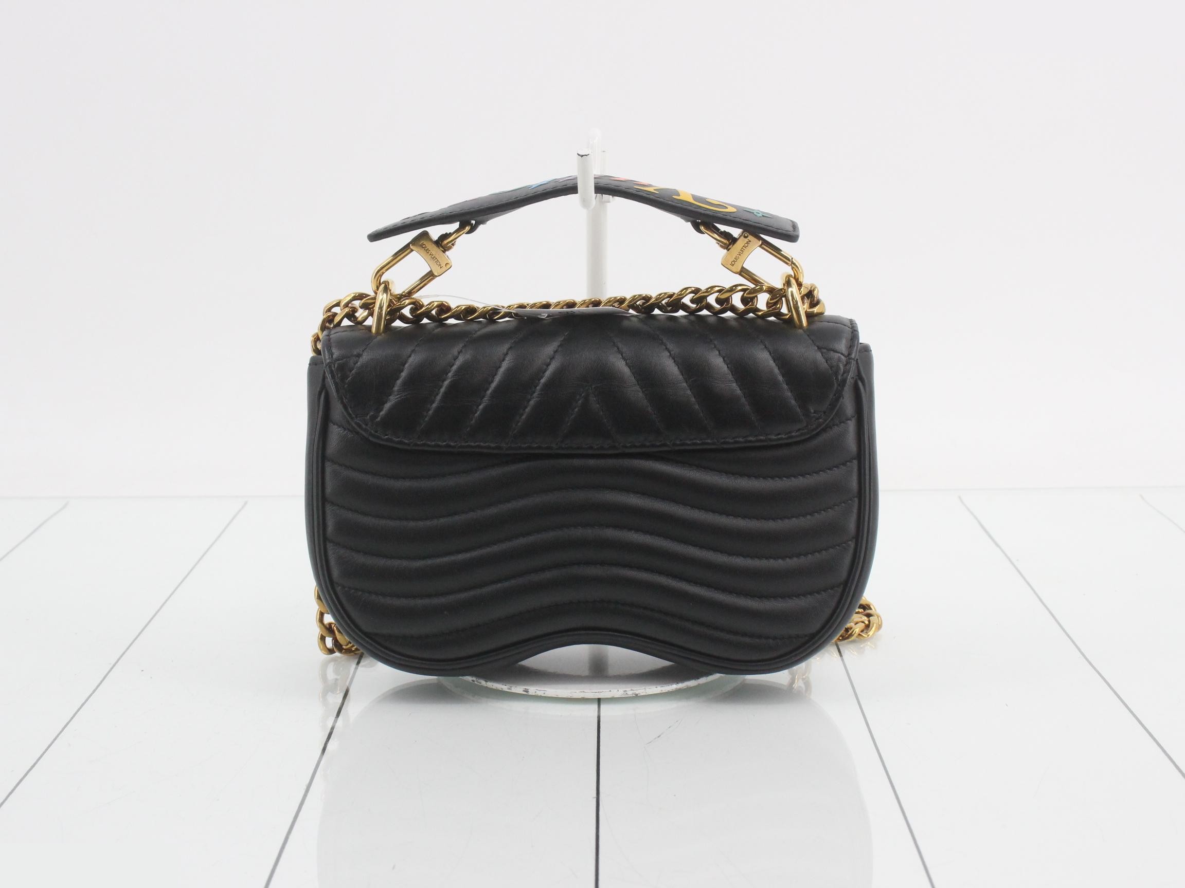New Wave Chain Bag PM Noir 2-Way Handbag — view 2