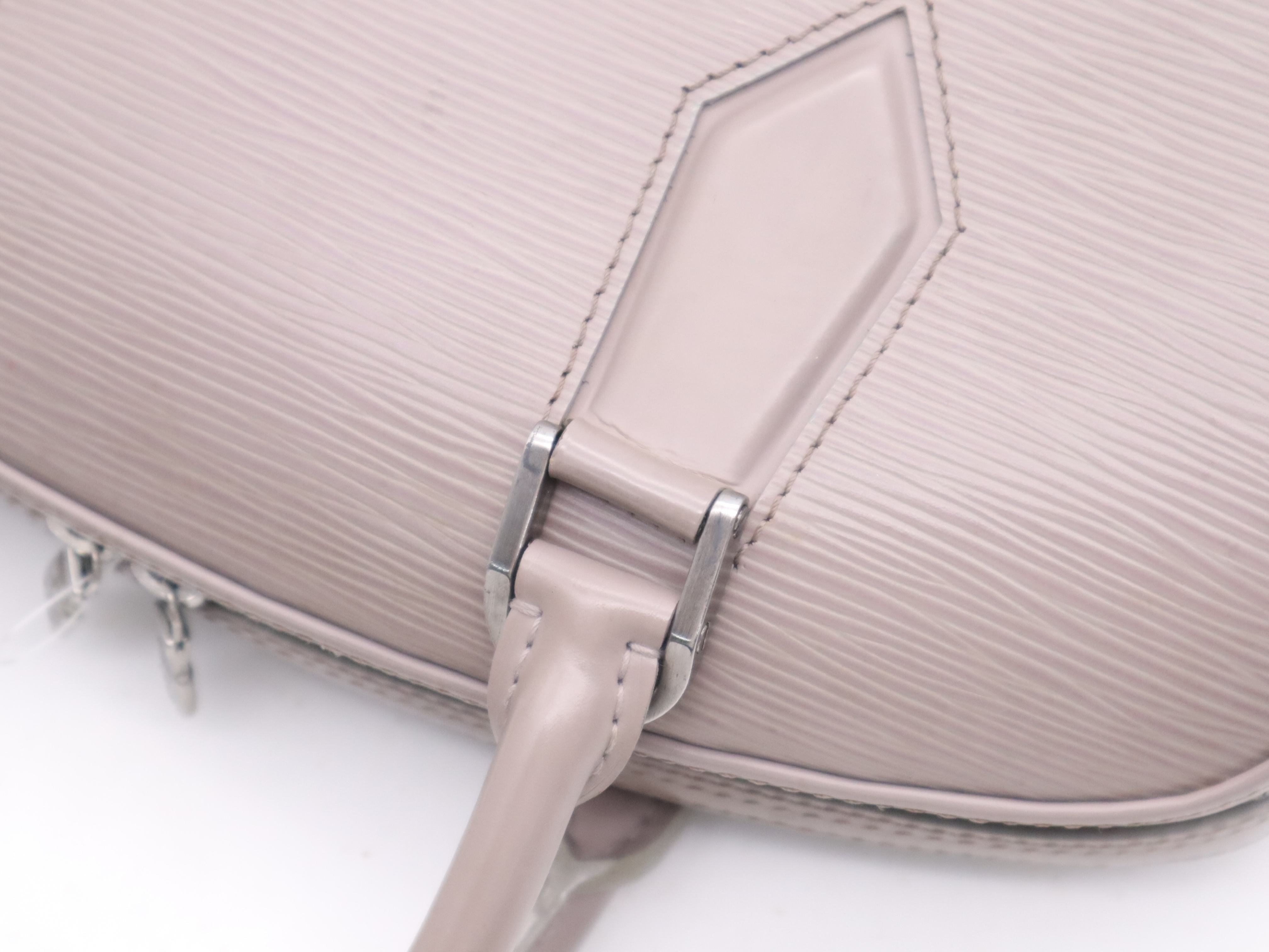 M5208B Epi Jasmine Lilac Handbag — view 8