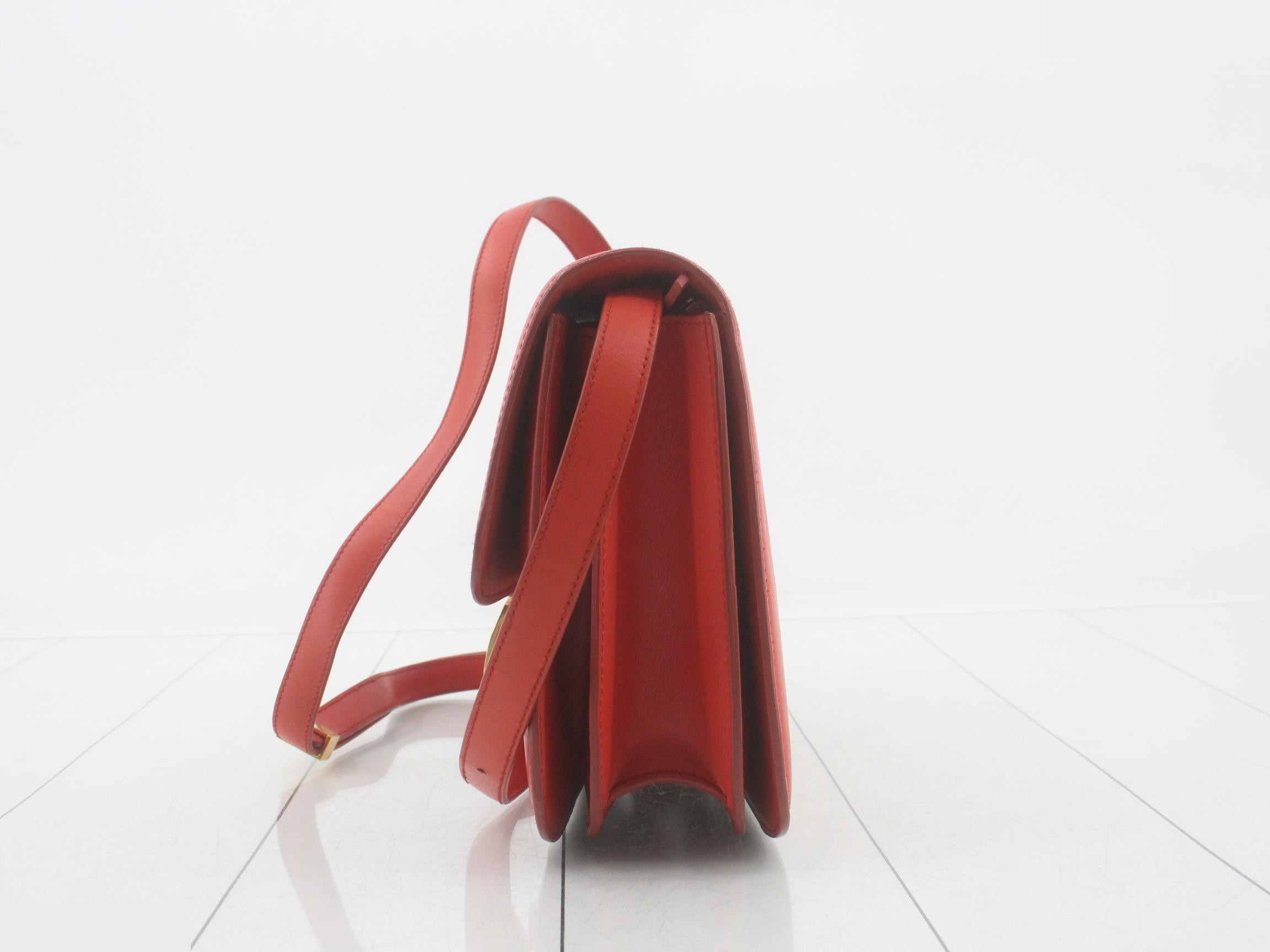 Classic Box Shoulder Bag — view 3