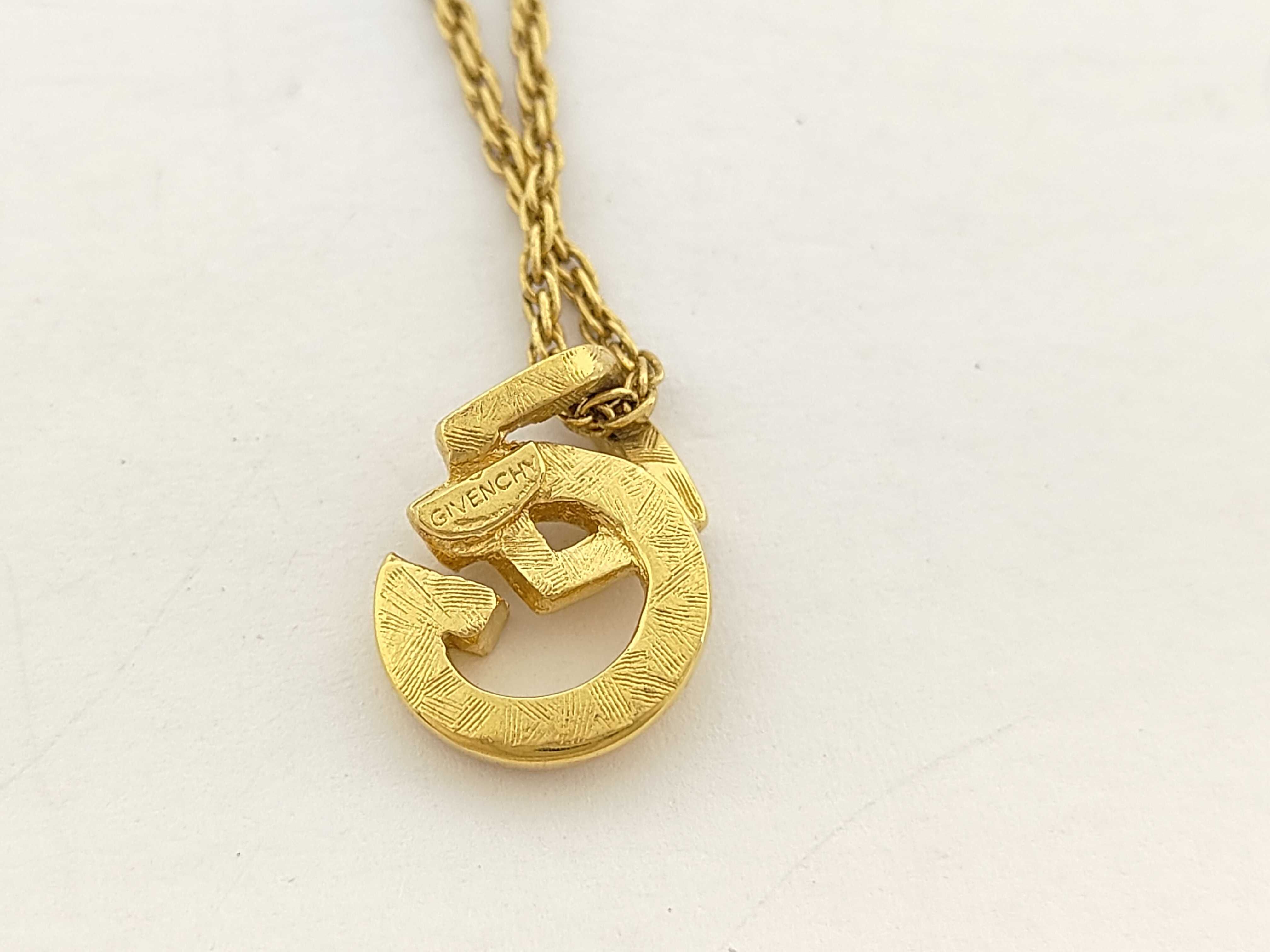 Necklace — view 2