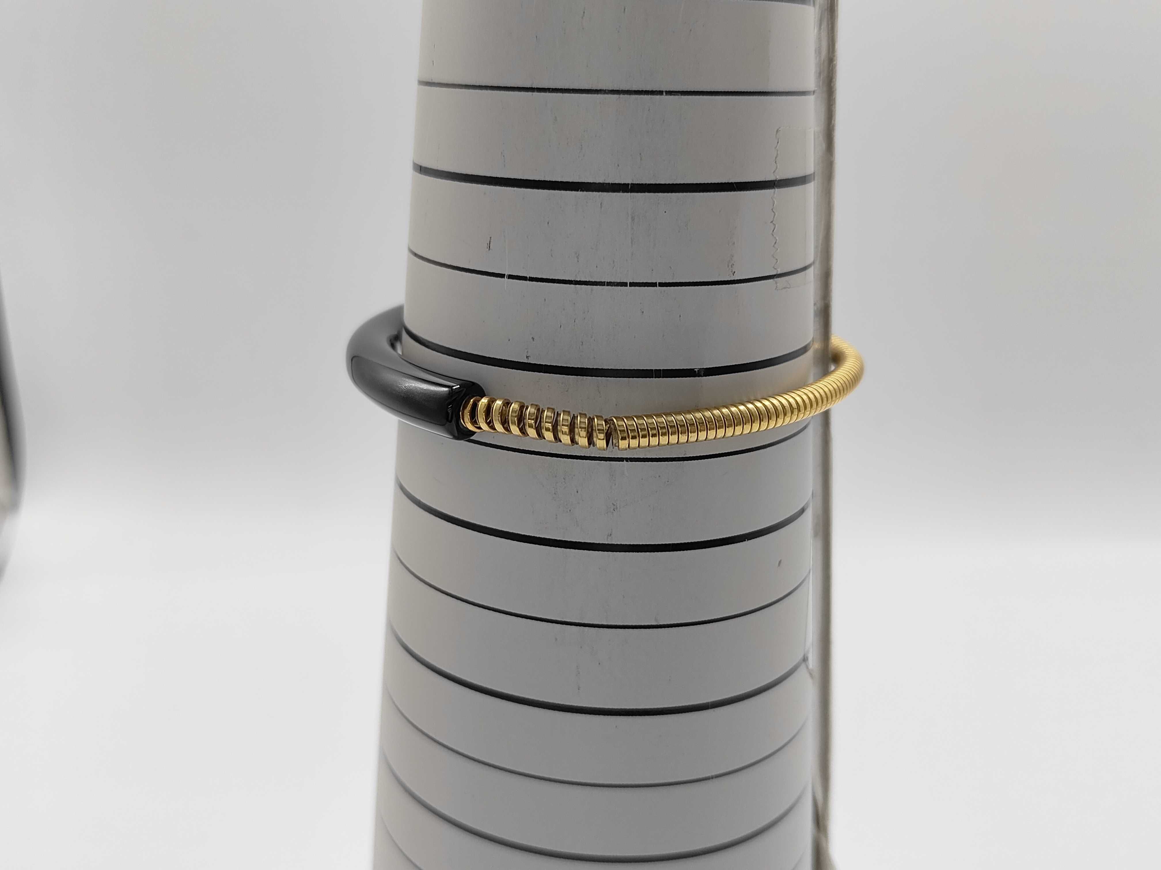 Spring Bracelet (with box) - Bracelet/Bangle — view 5