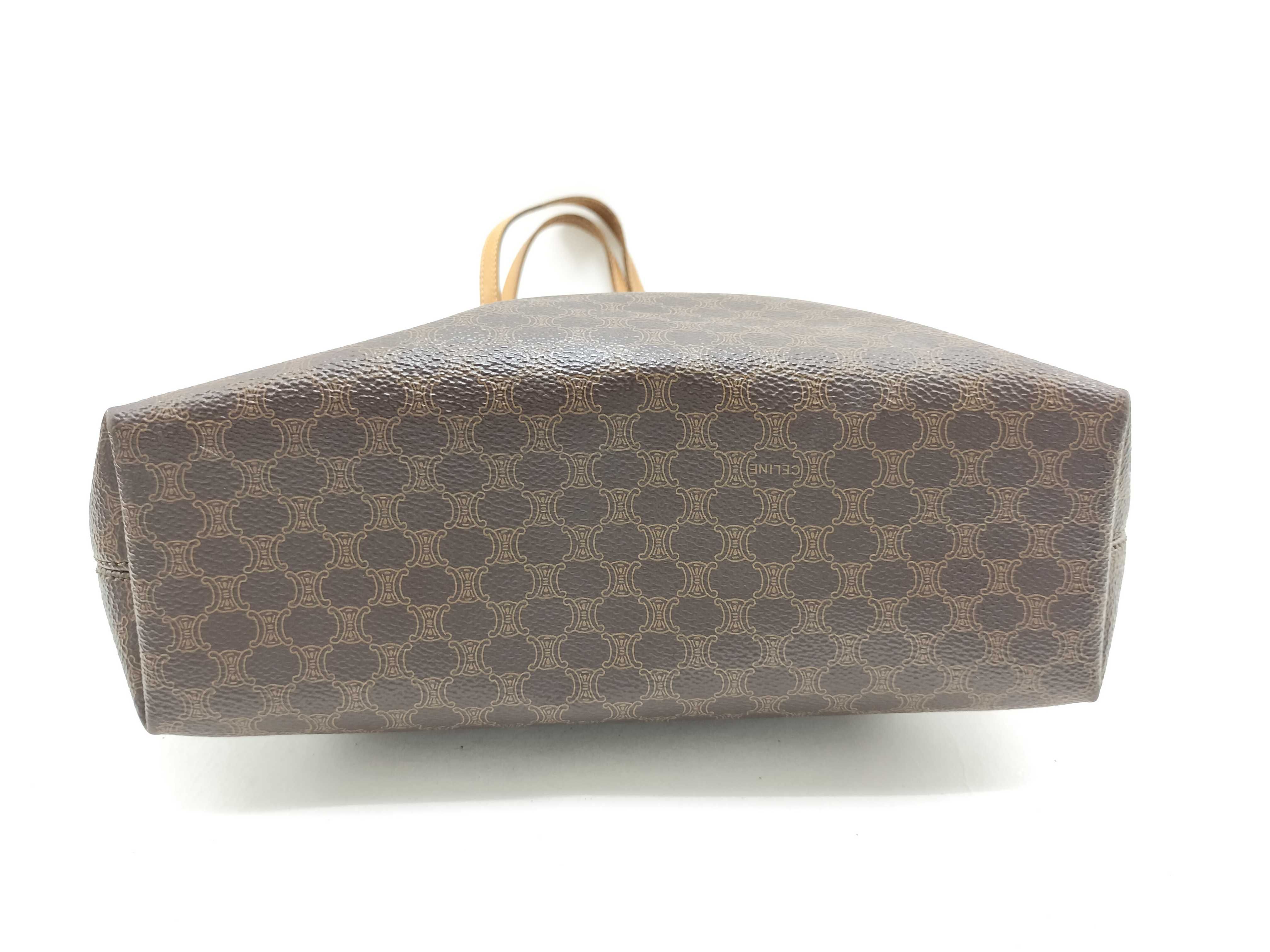 CE00/22 Handbag, Macadam pattern, with dust bag. — view 6