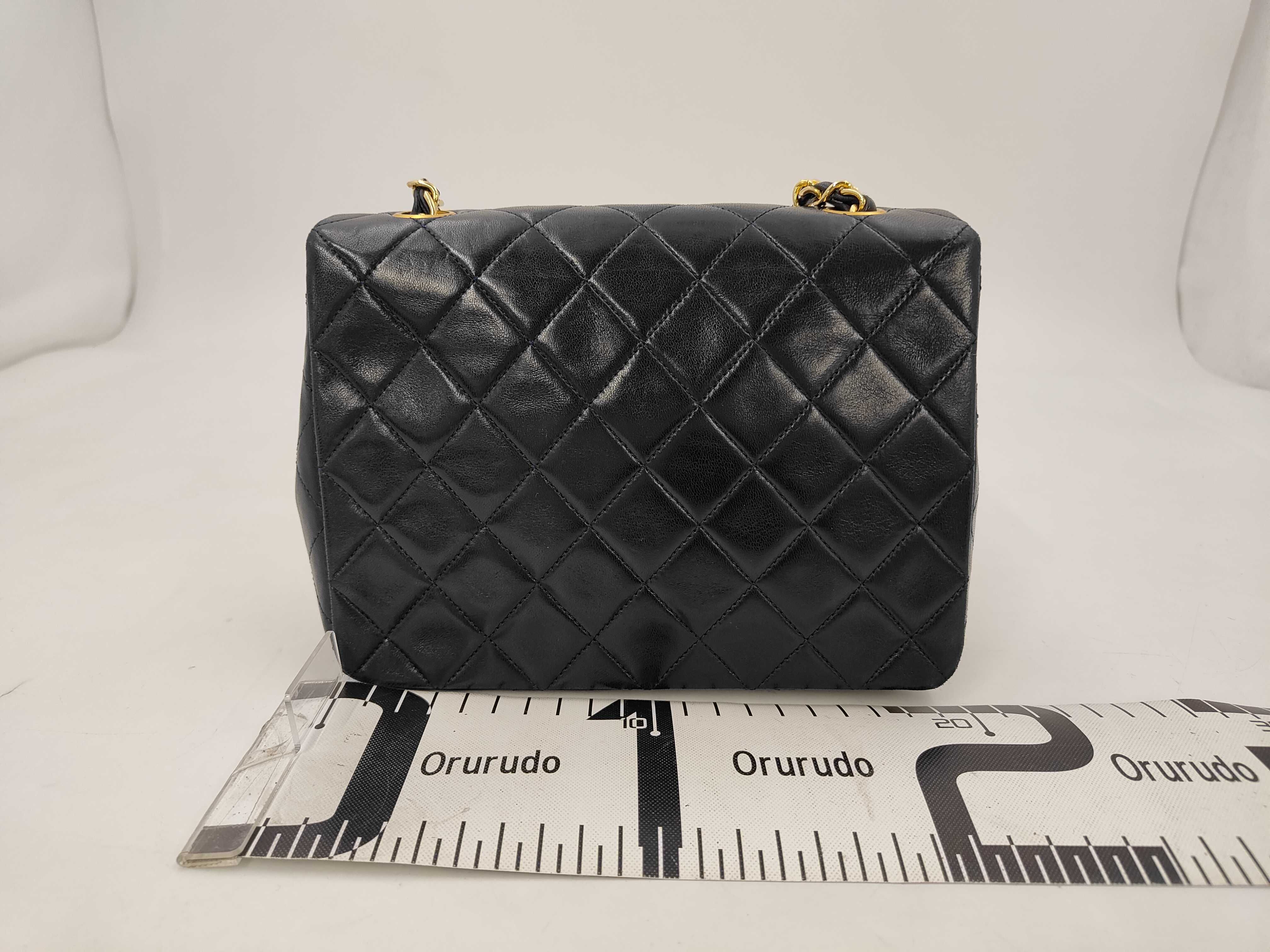 Lambskin Mini Matelassé Leather Navy Chain Shoulder Bag — view 2