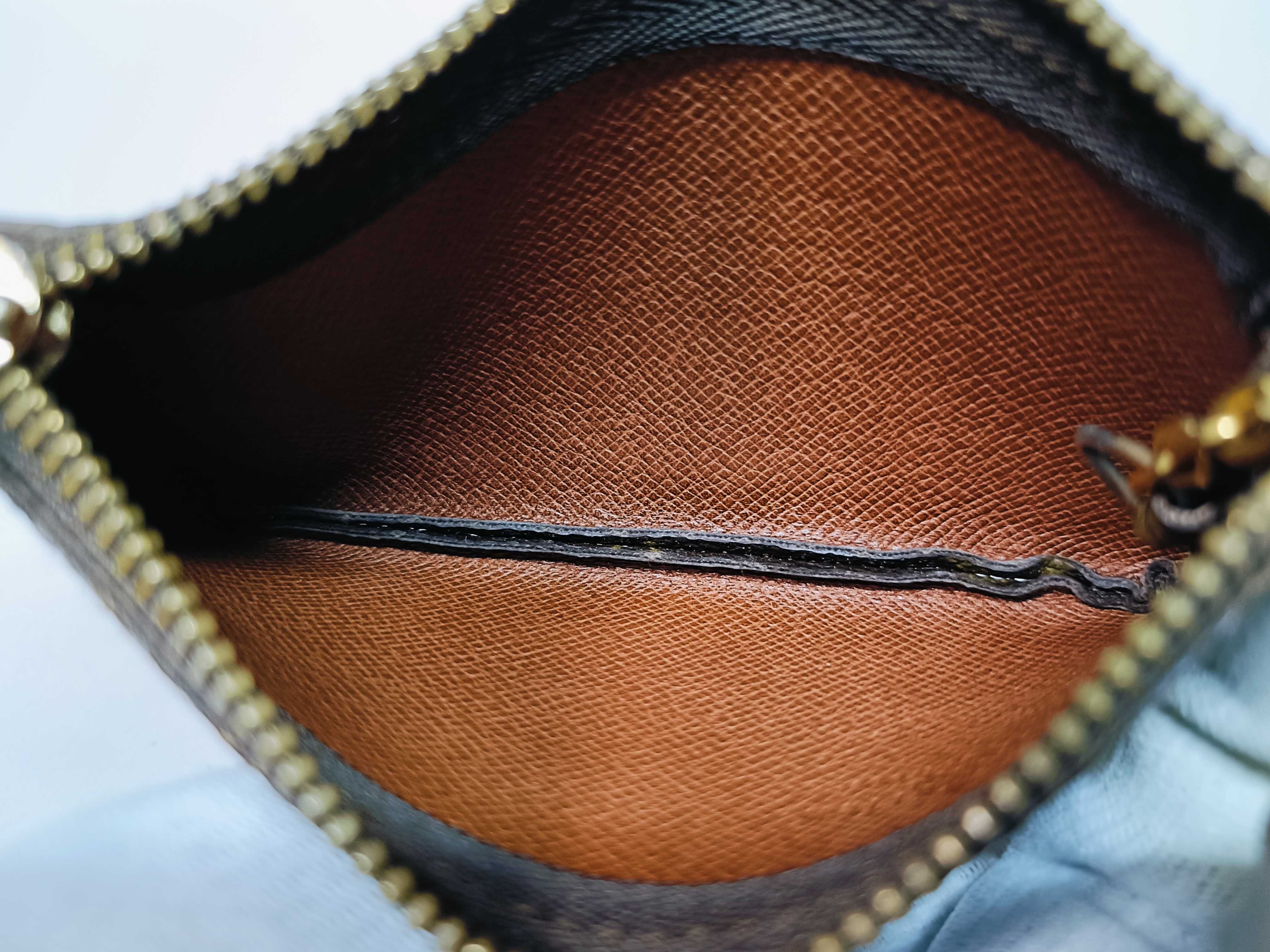 Monogram M62650 Pochette Clé Coin Case — view 11