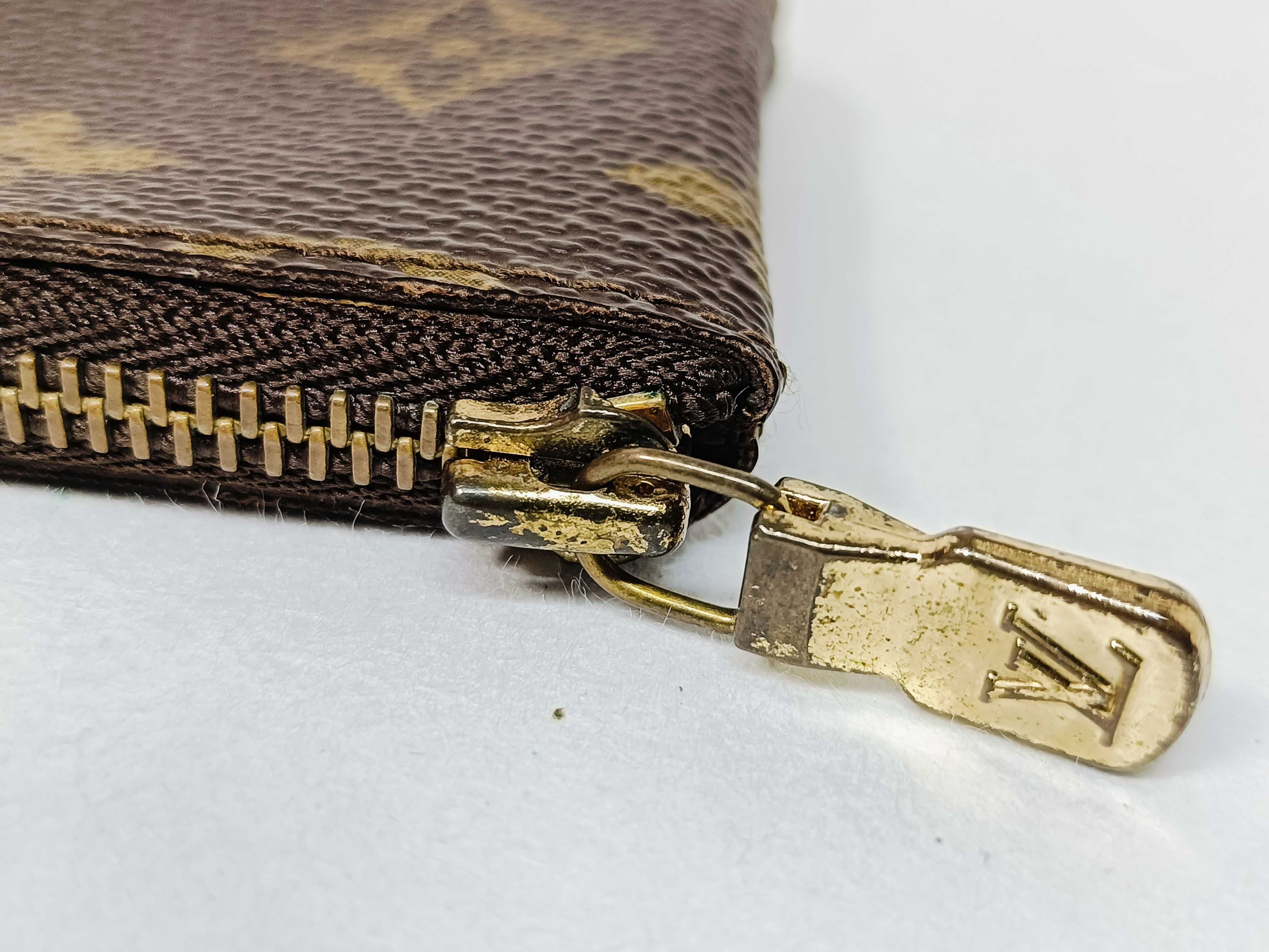 Monogram M62650 Pochette Clé Coin Case — view 7