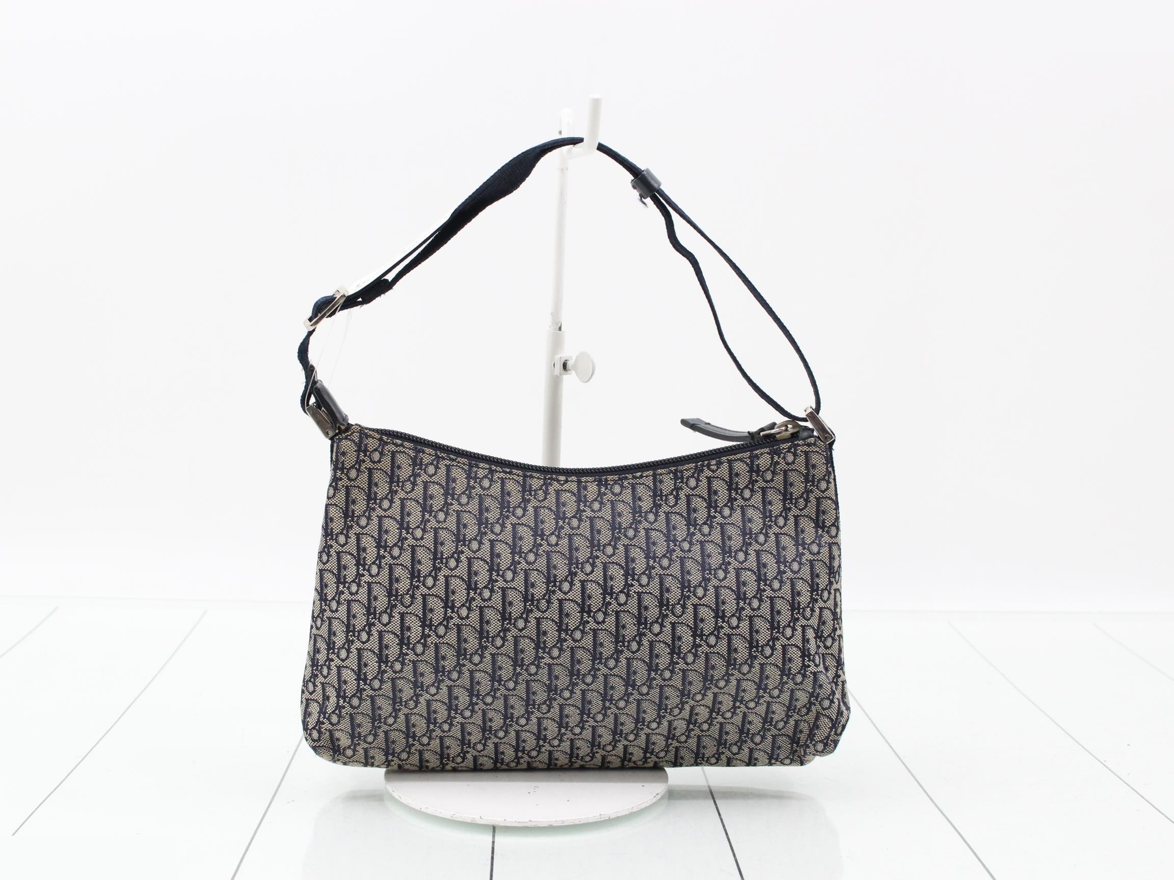 Oblique Accessory Pouch — view 2