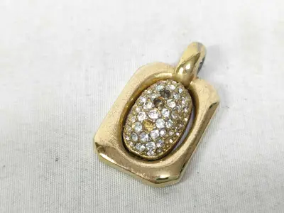 pendant top