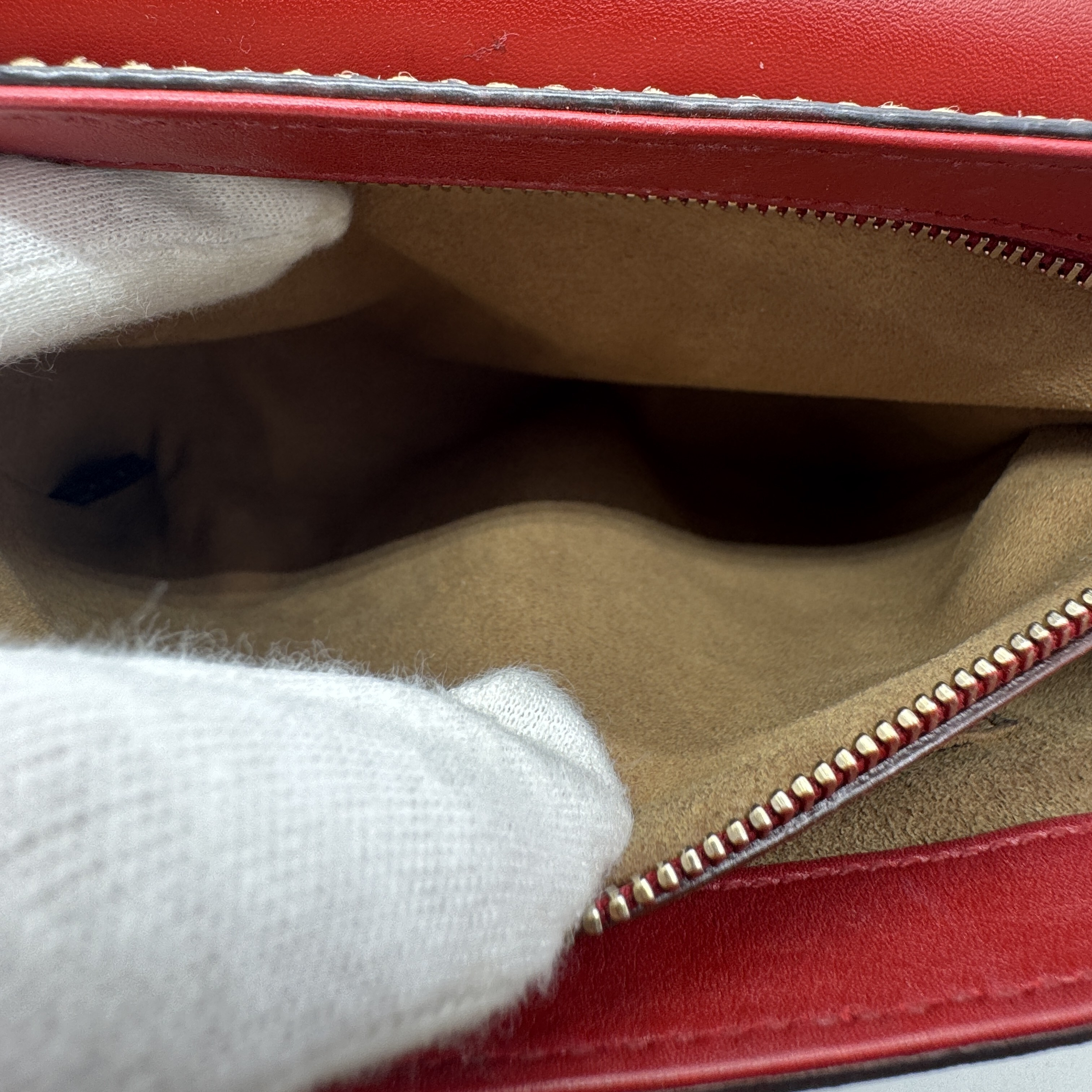 Padlock GG Supreme Chain Shoulder Bag Leather Bordeaux Beige Shoulder Bag — view 11