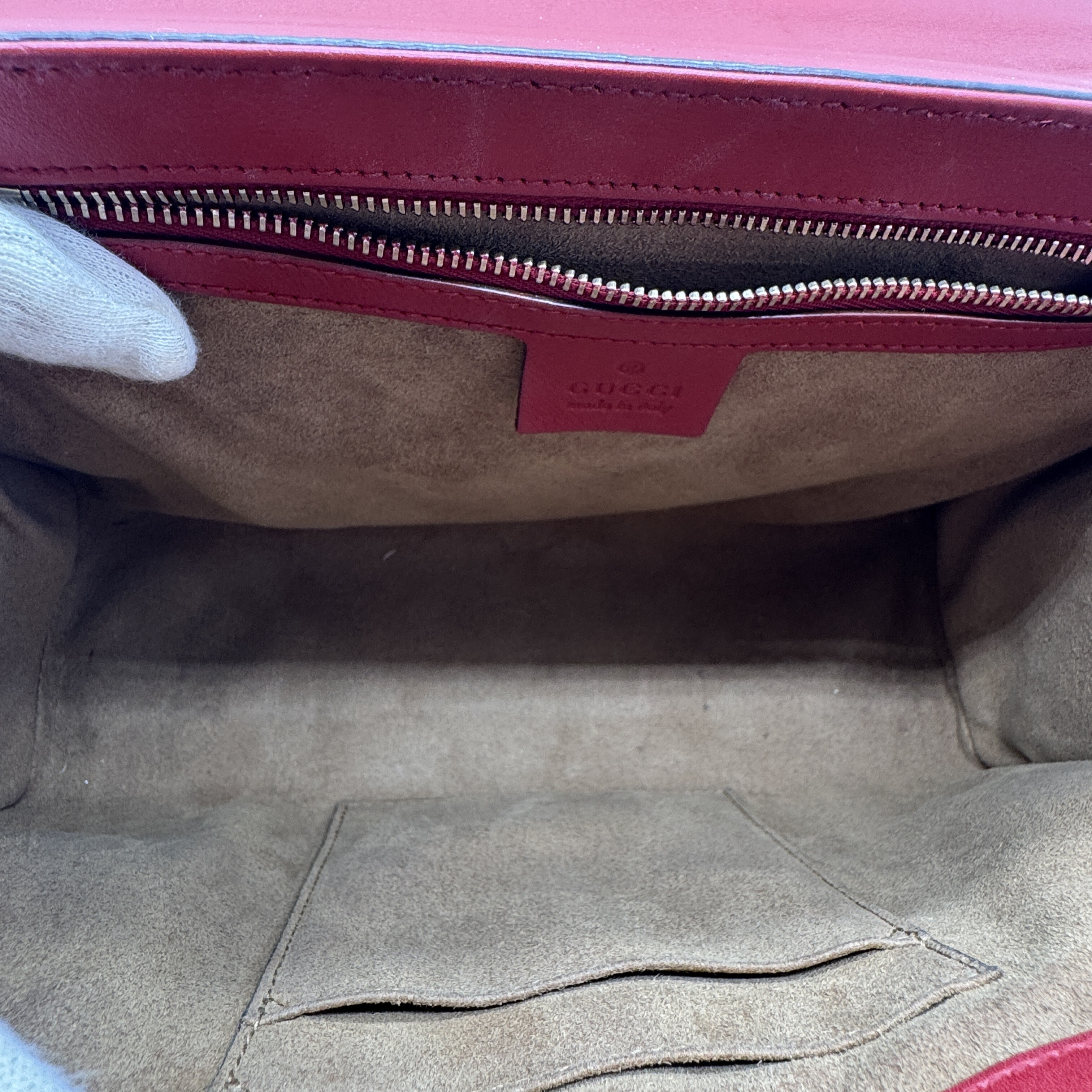 Padlock GG Supreme Chain Shoulder Bag Leather Bordeaux Beige Shoulder Bag — view 10