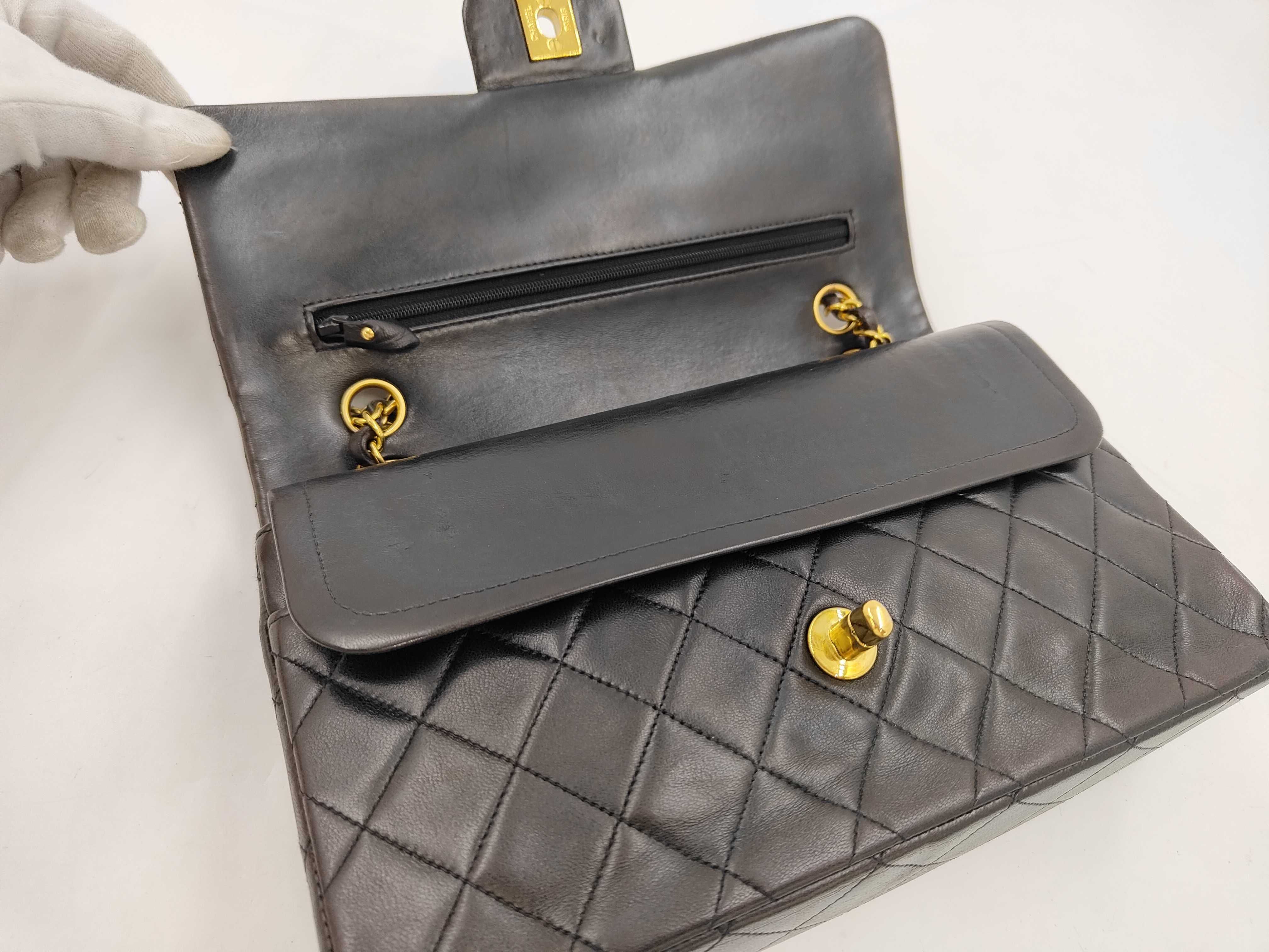 Matelassé 25 Double Flap Double Chain Lambskin Shoulder Bag — view 7