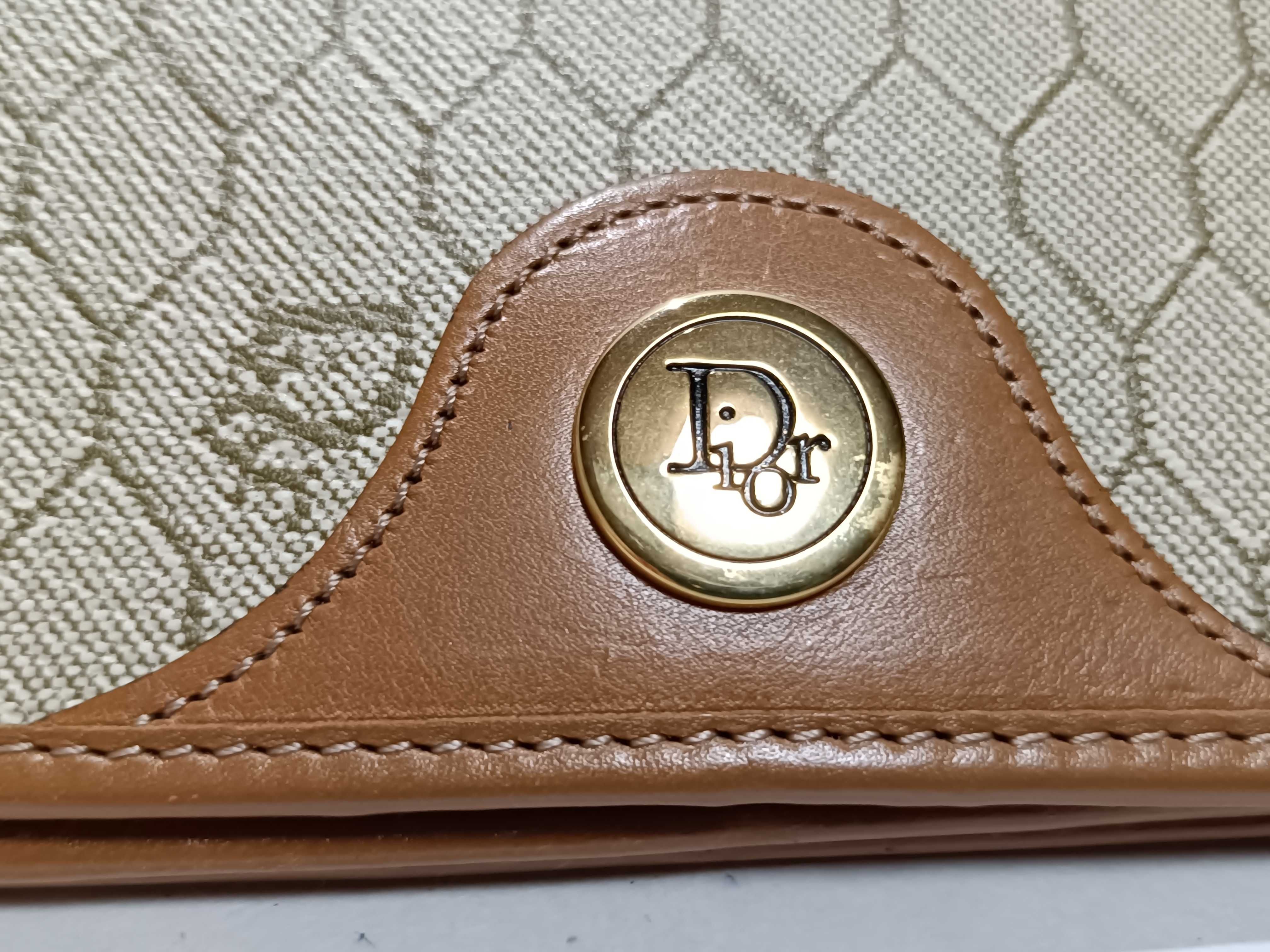 Trotter Chain Shoulder Bag Vintage Shoulder Bag — view 15