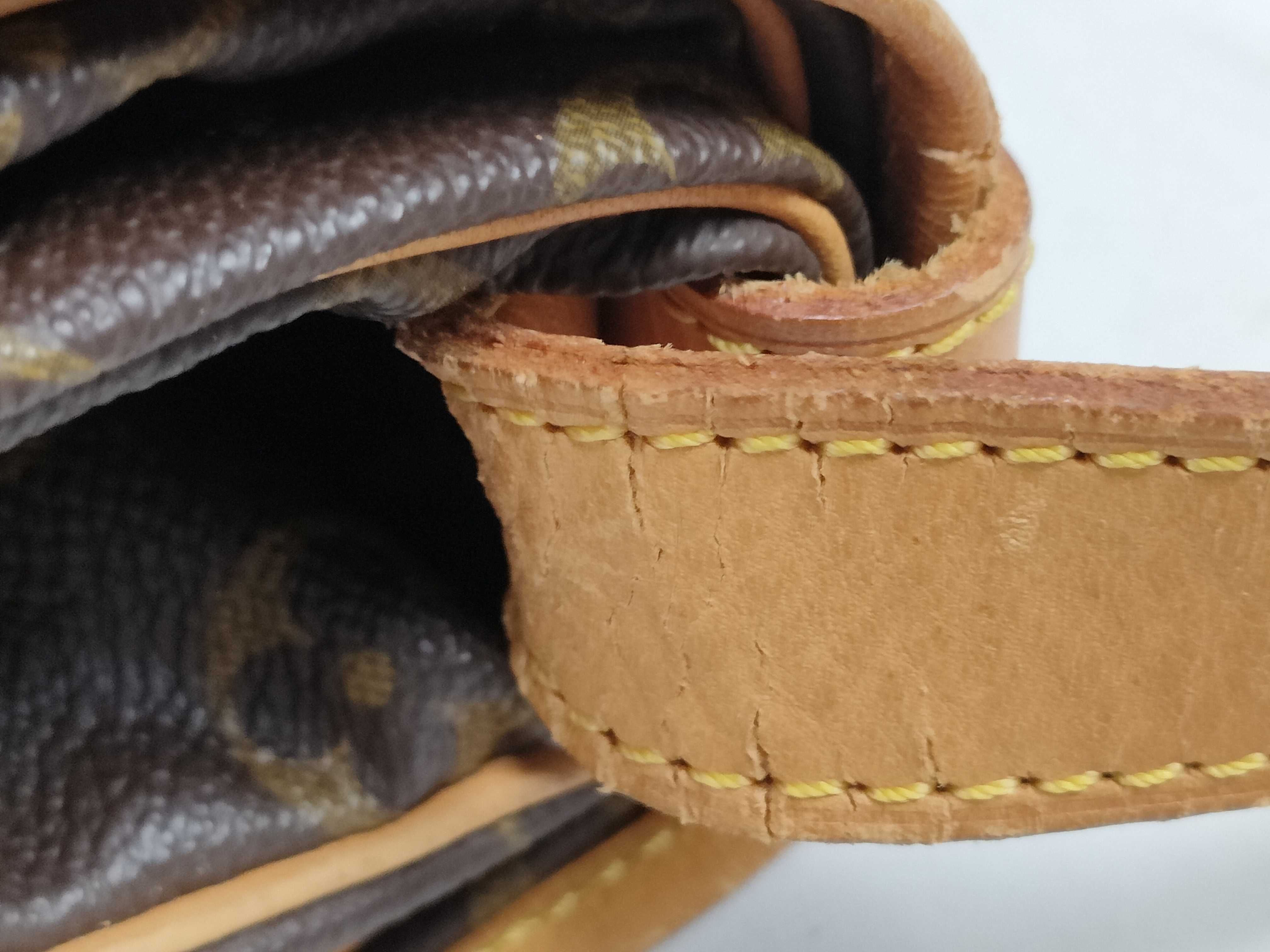 Monogram Louis Vuitton Monogram Saumur 43 M42252 Shoulder Bag — view 5