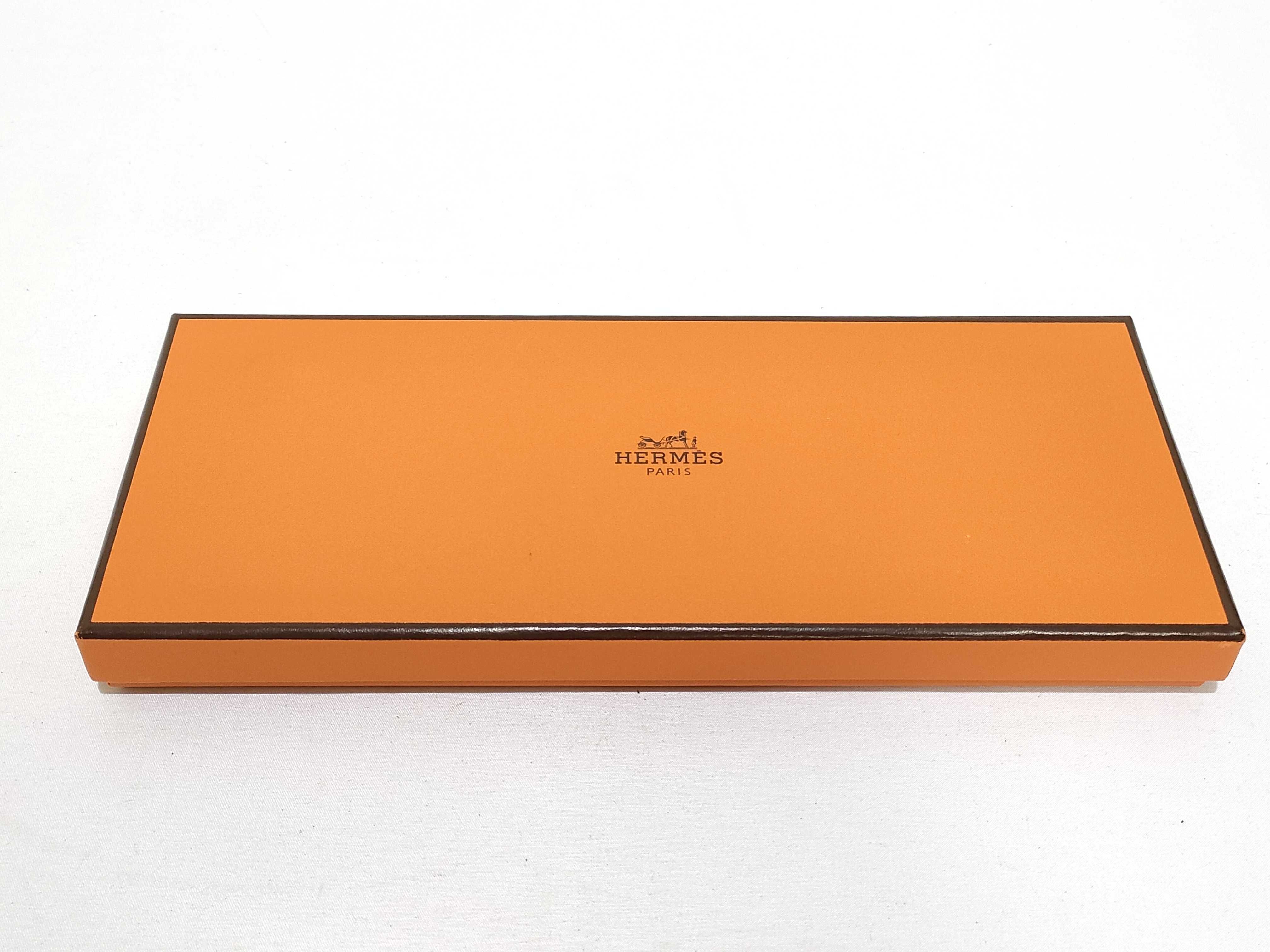 Robeo Lock PM Cray G stamp. Accessories: Box, key case, key holder. — view 10