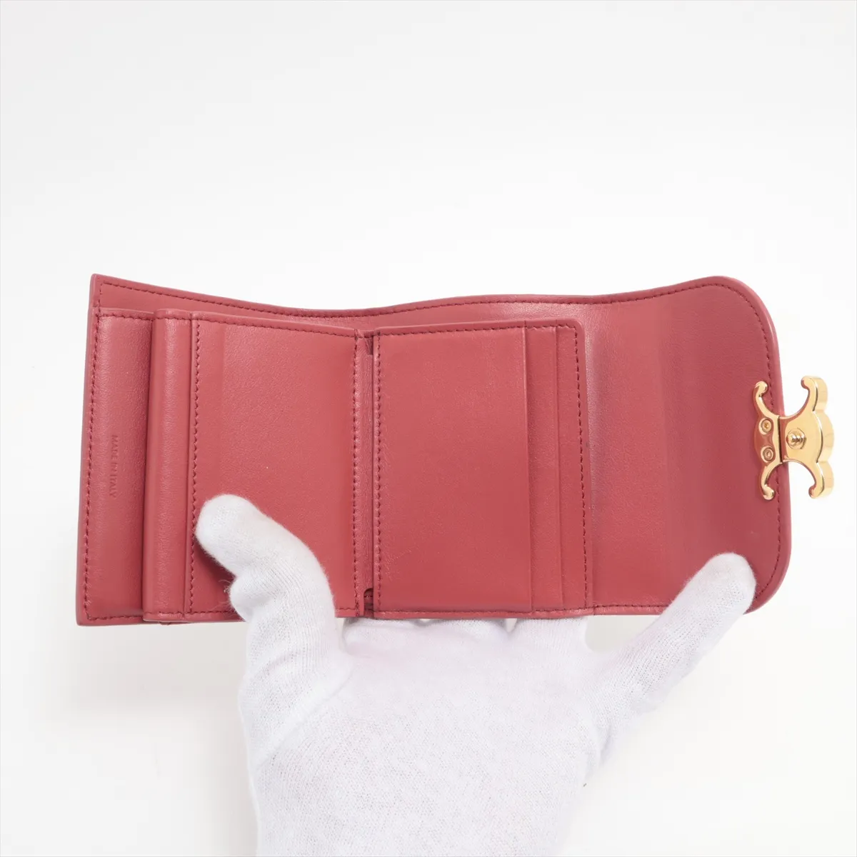 Triomphe Small Flap Wallet Leather Compact Wallet Pink — view 6