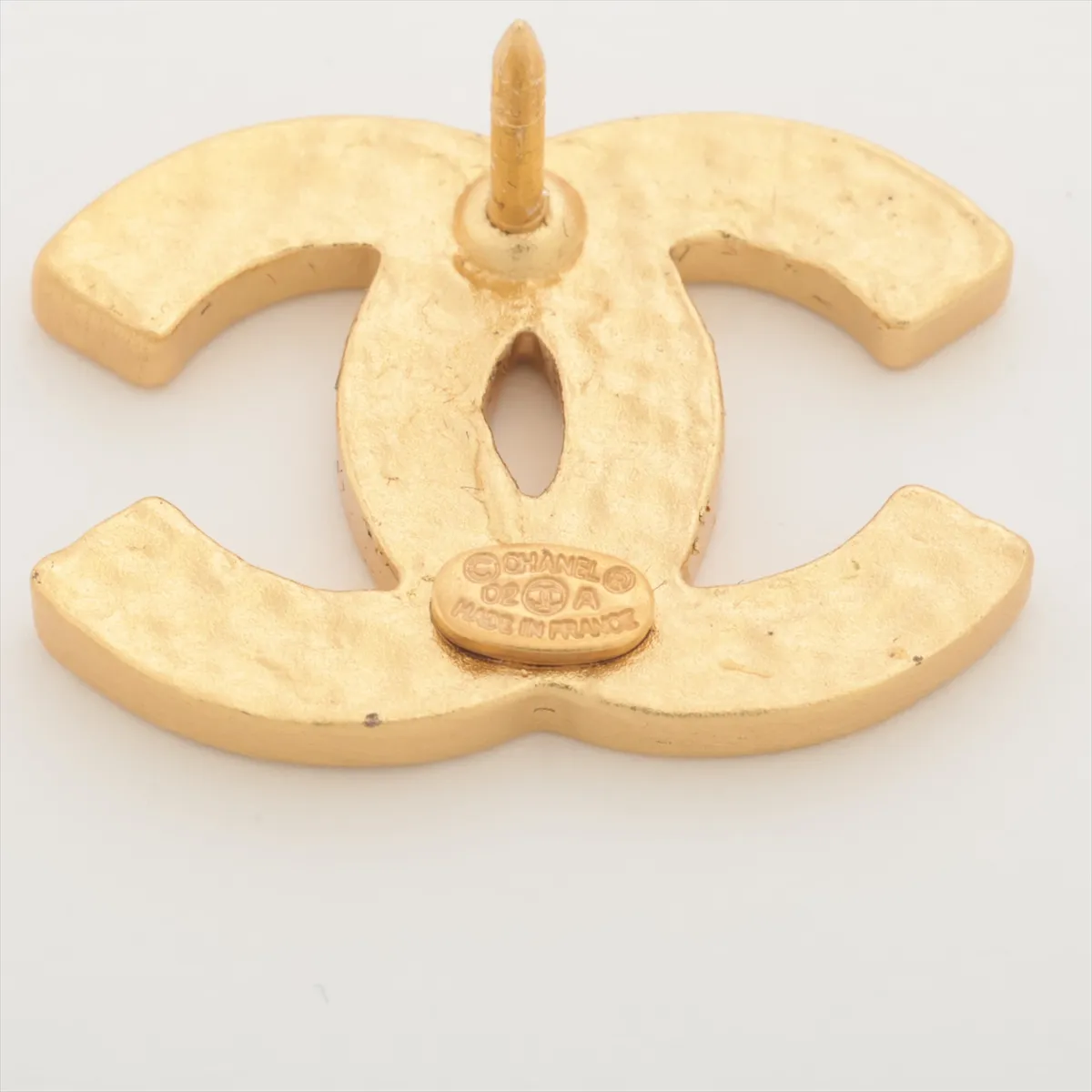 Coco Mark 02A Pin Brooch GP Gold x Black. — view 4