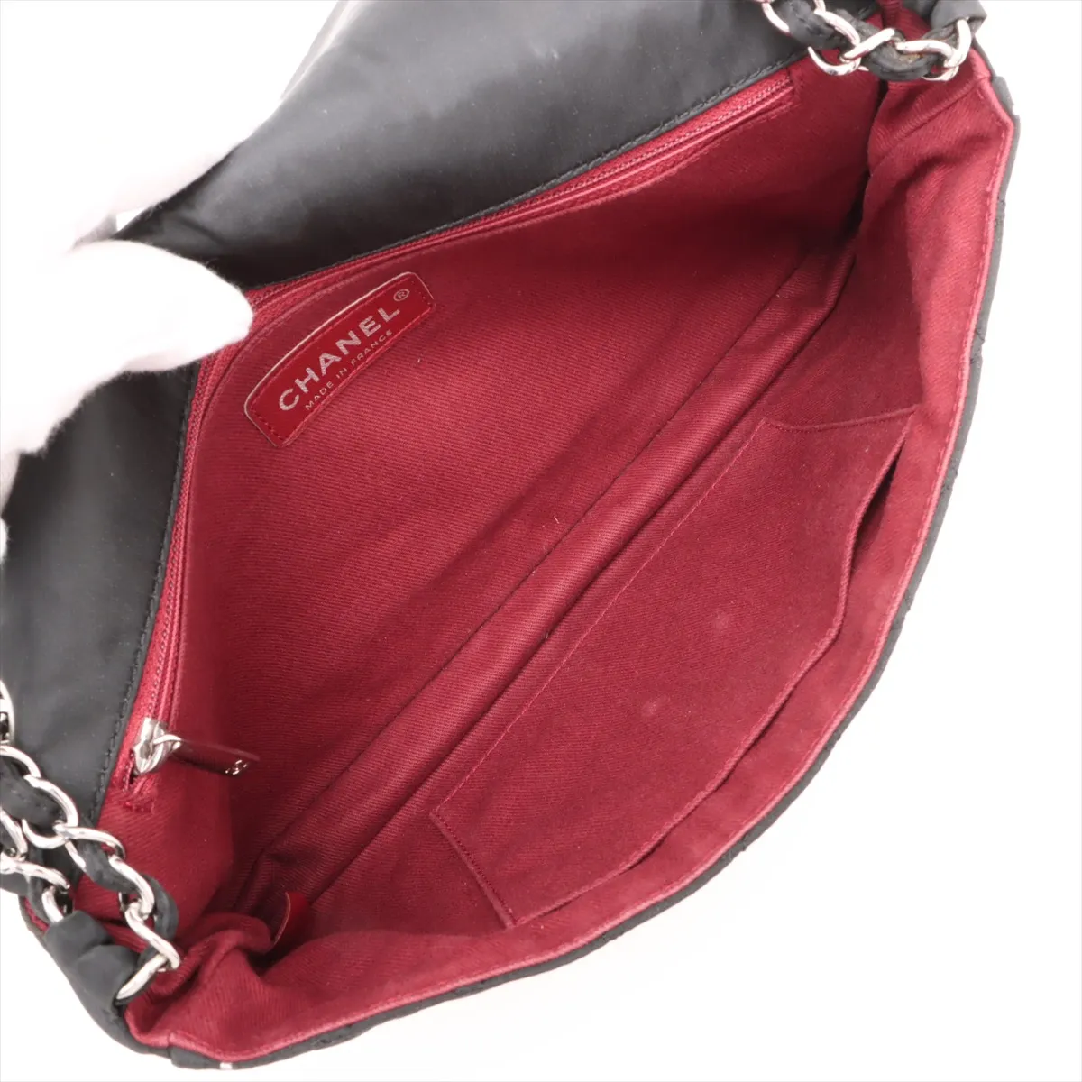 [Individually wrapped] Chanel Matelasse Nylon Single Flap Double Chain Bag Black Silver Hardware 11996989 No. 11 — view 7