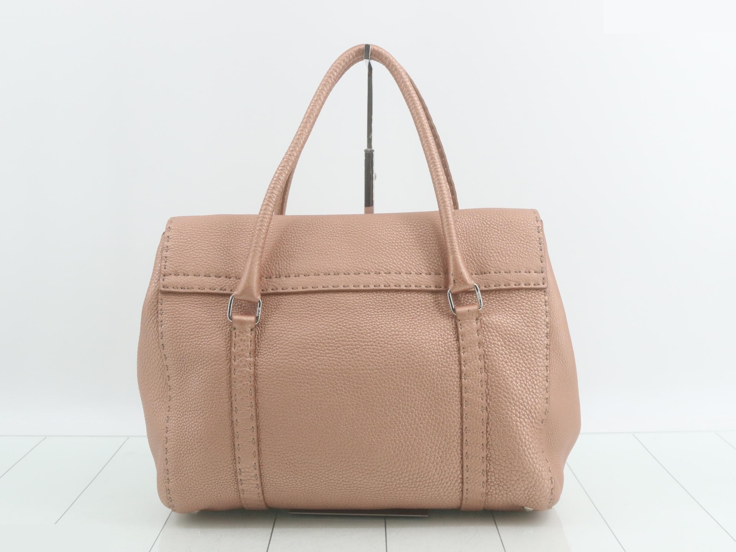 Pink leather handbag — view 2