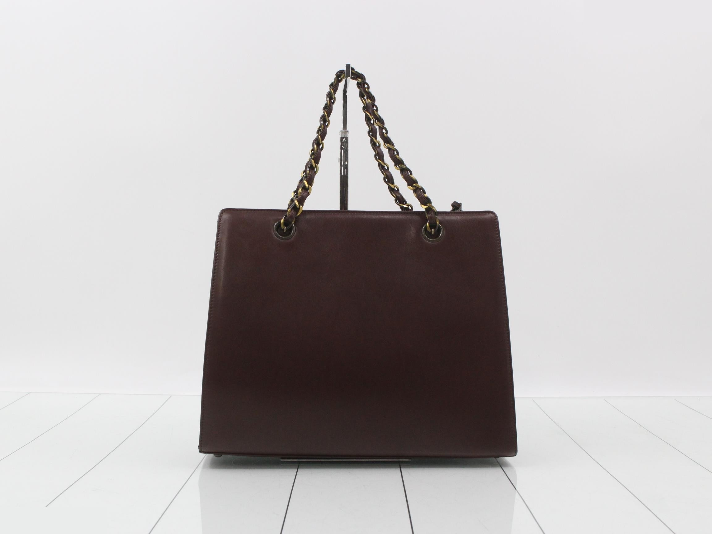 Leather handbag — view 2