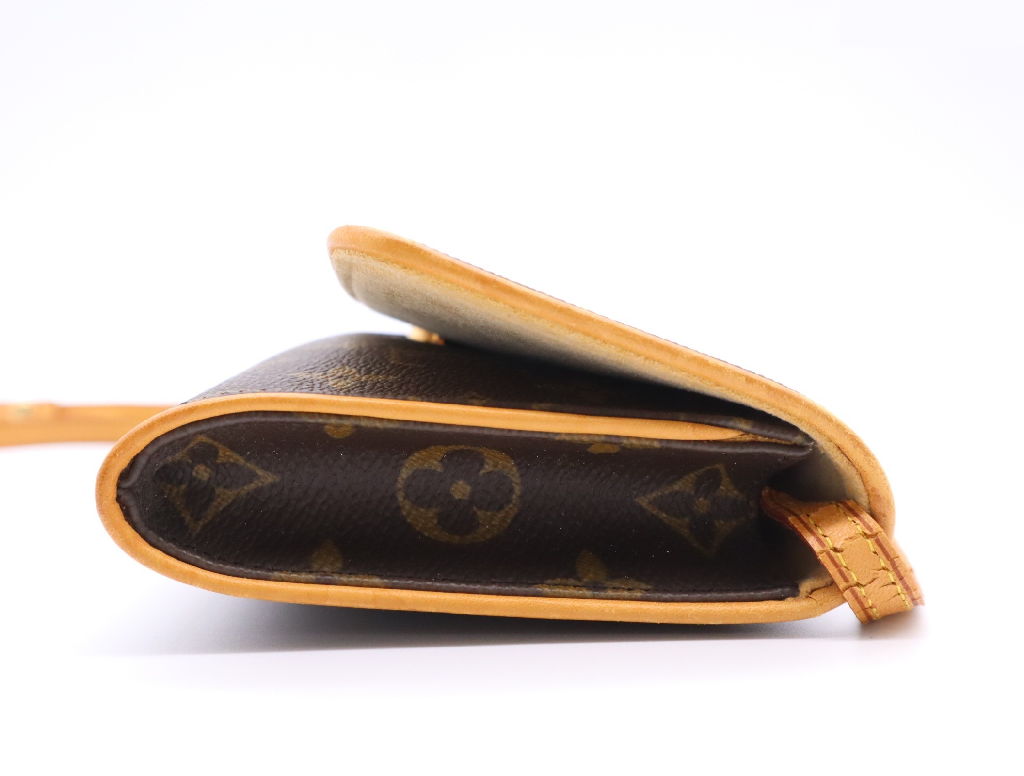 Pochette Twin GM with shoulder strap — view 5