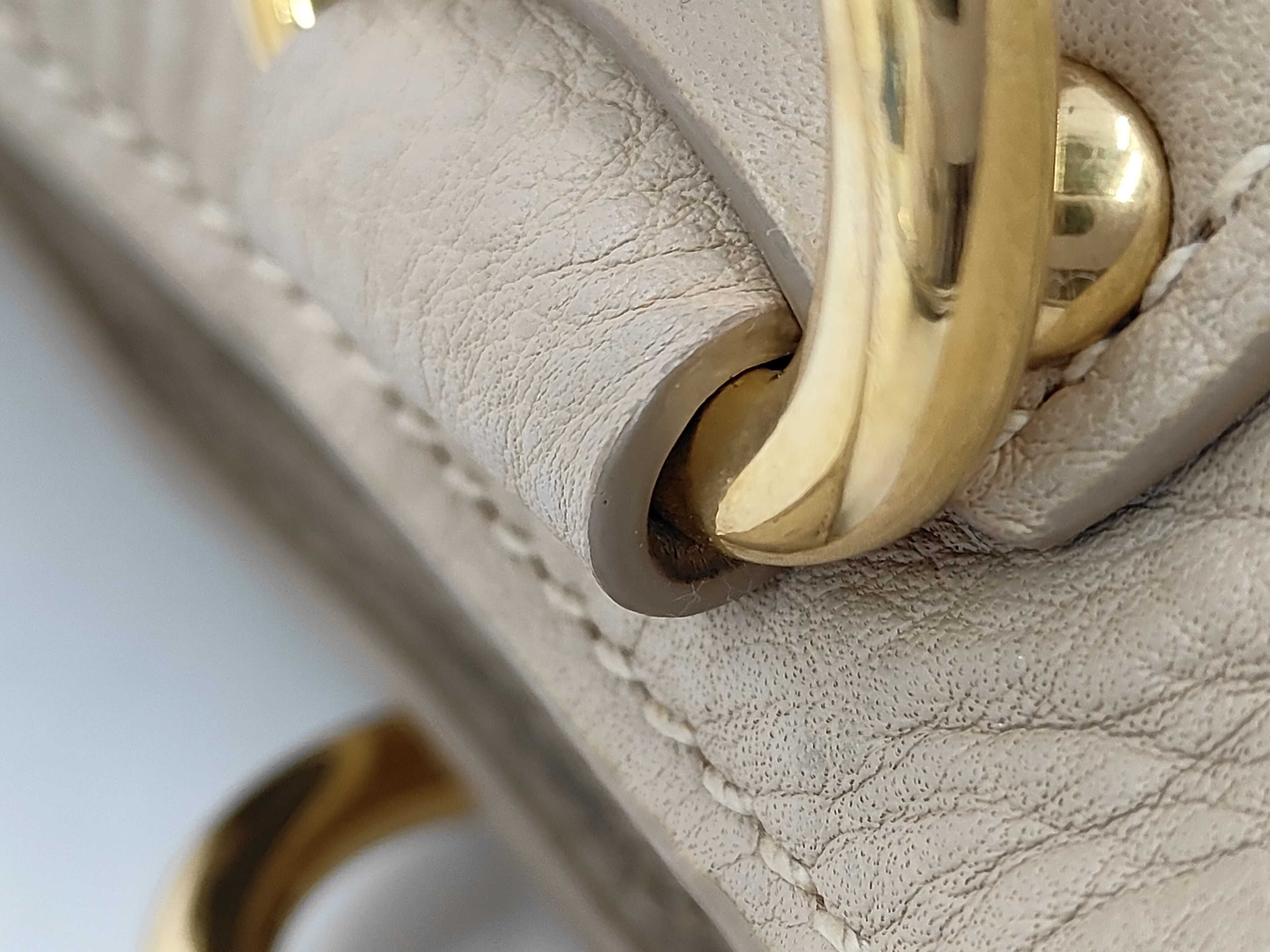 Leather 2-Way Tote Bag Beige BN2104 Tote Bag — view 7