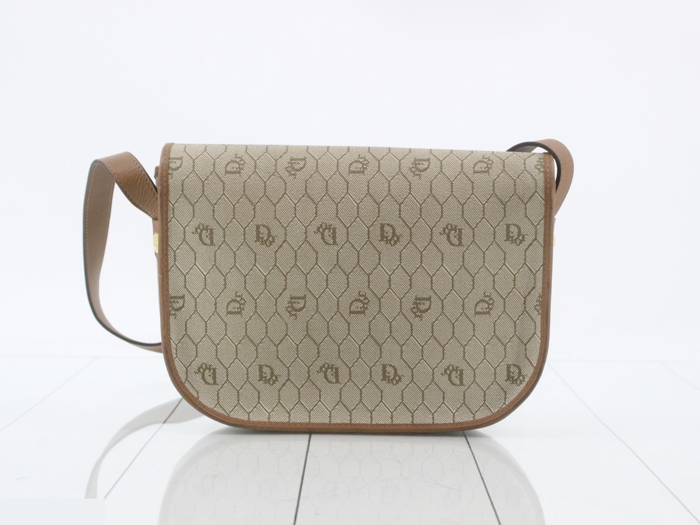 Other lines: Bags and shoulder bags — view 2