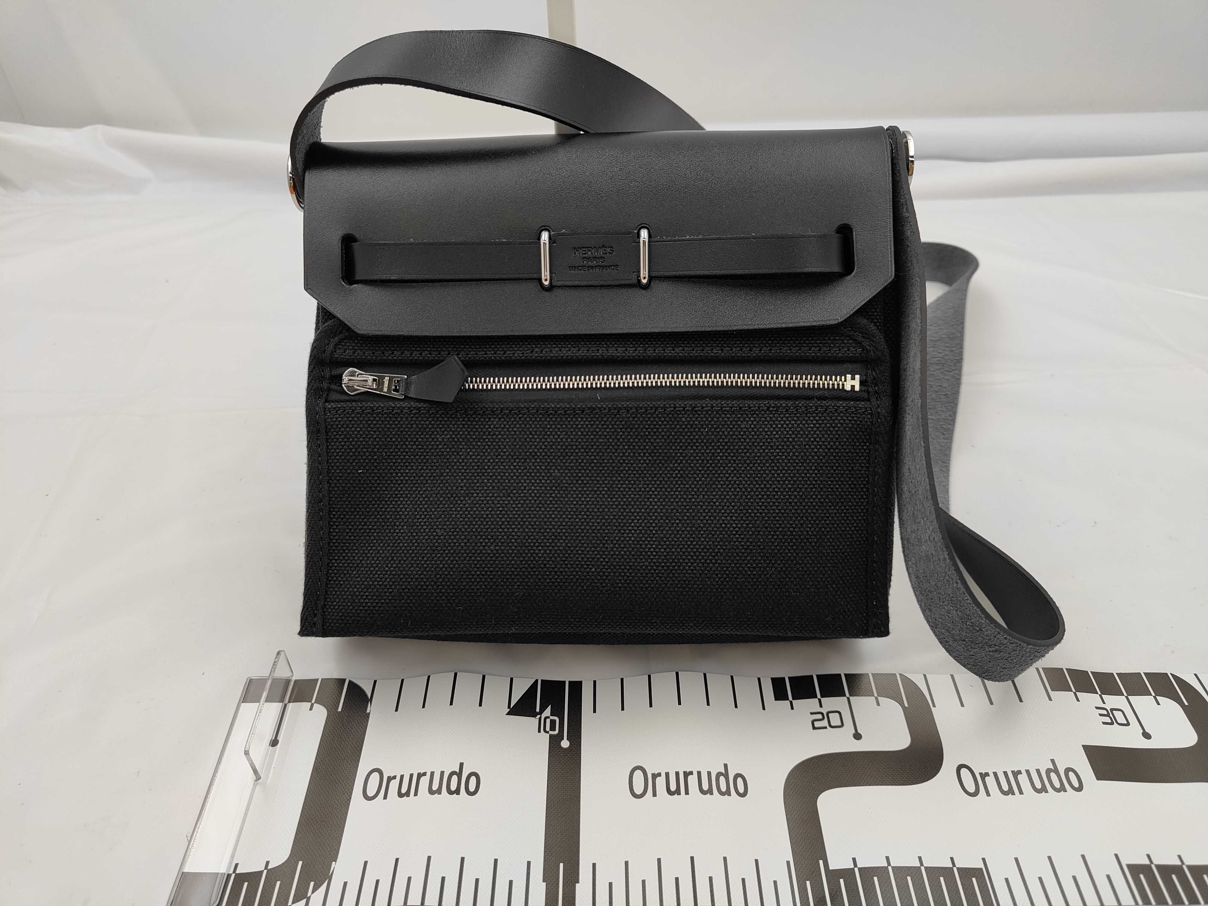 Hermès Herbag Zip Mini Black G Stamp Toile Military — view 2