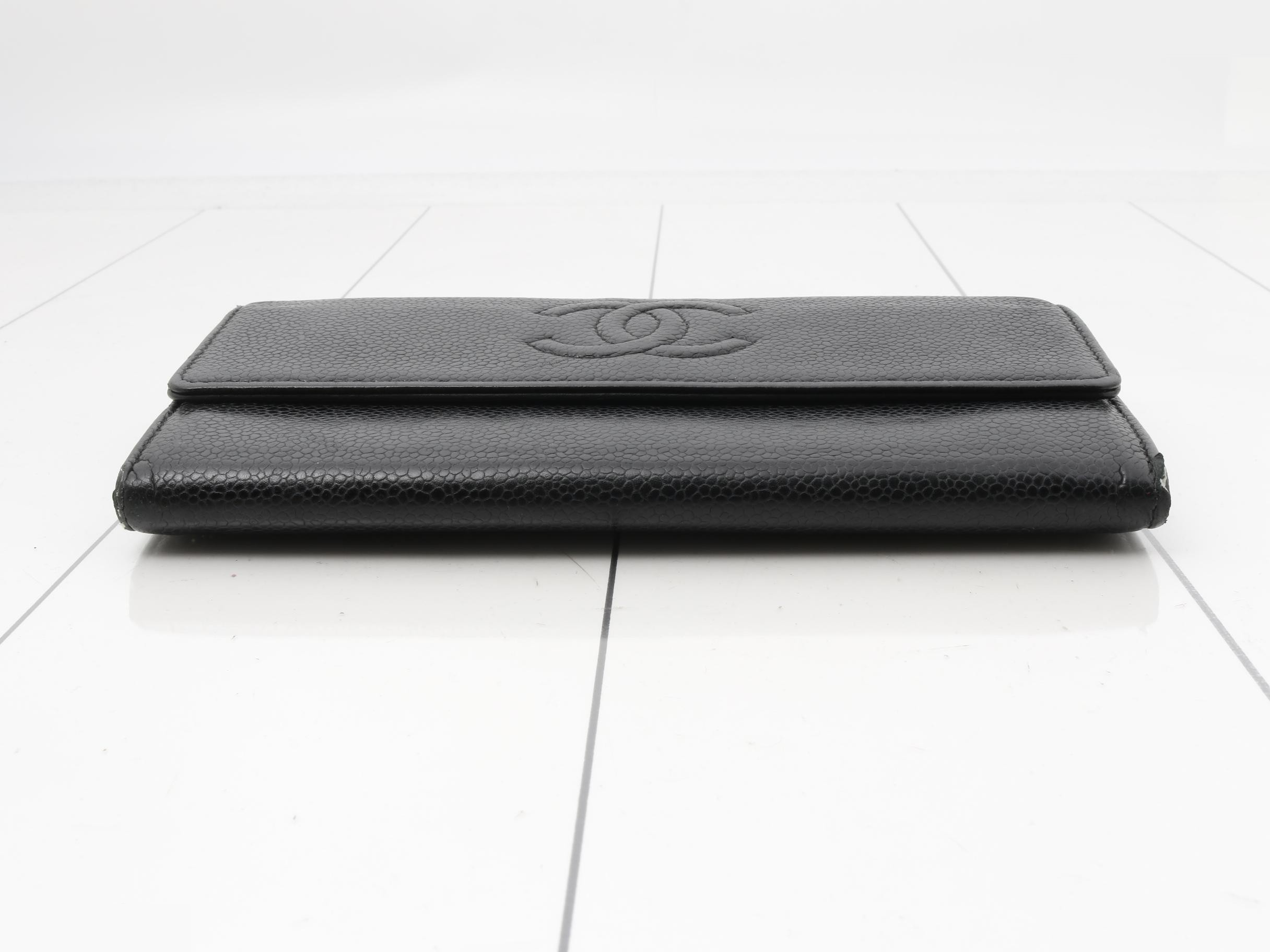 Long wallet, caviar leather, silver hardware, black, with Coco Mark. — view 3