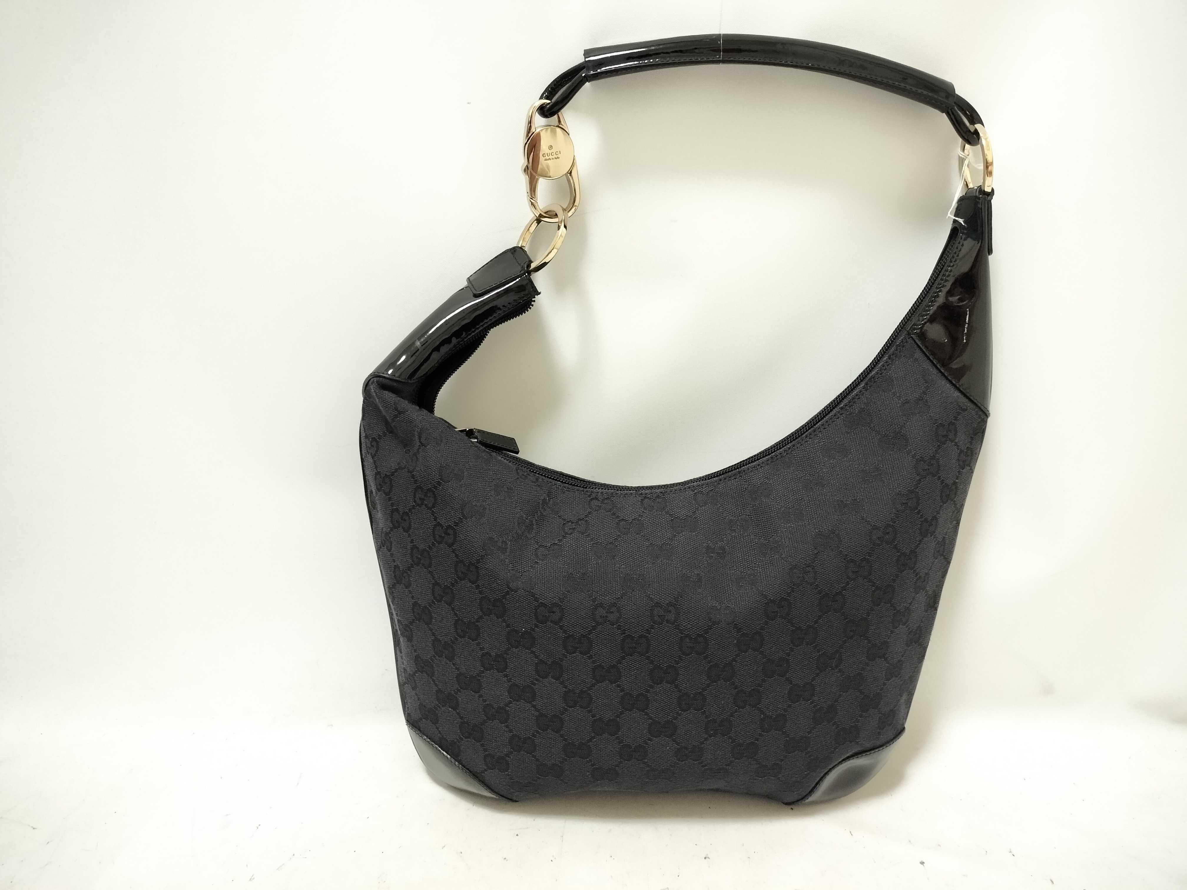 GG Canvas One-Shoulder Bag (Black)