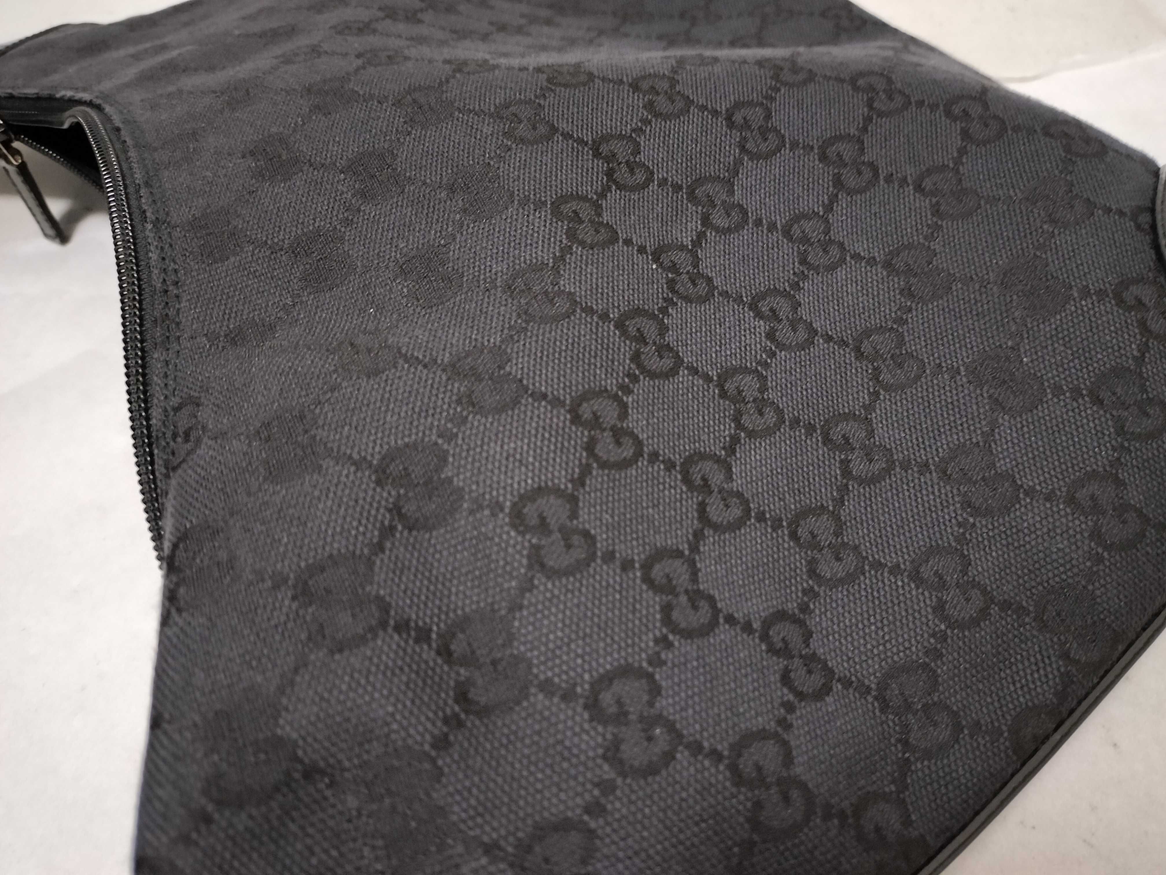 GG Canvas One-Shoulder Bag (Black) — view 13