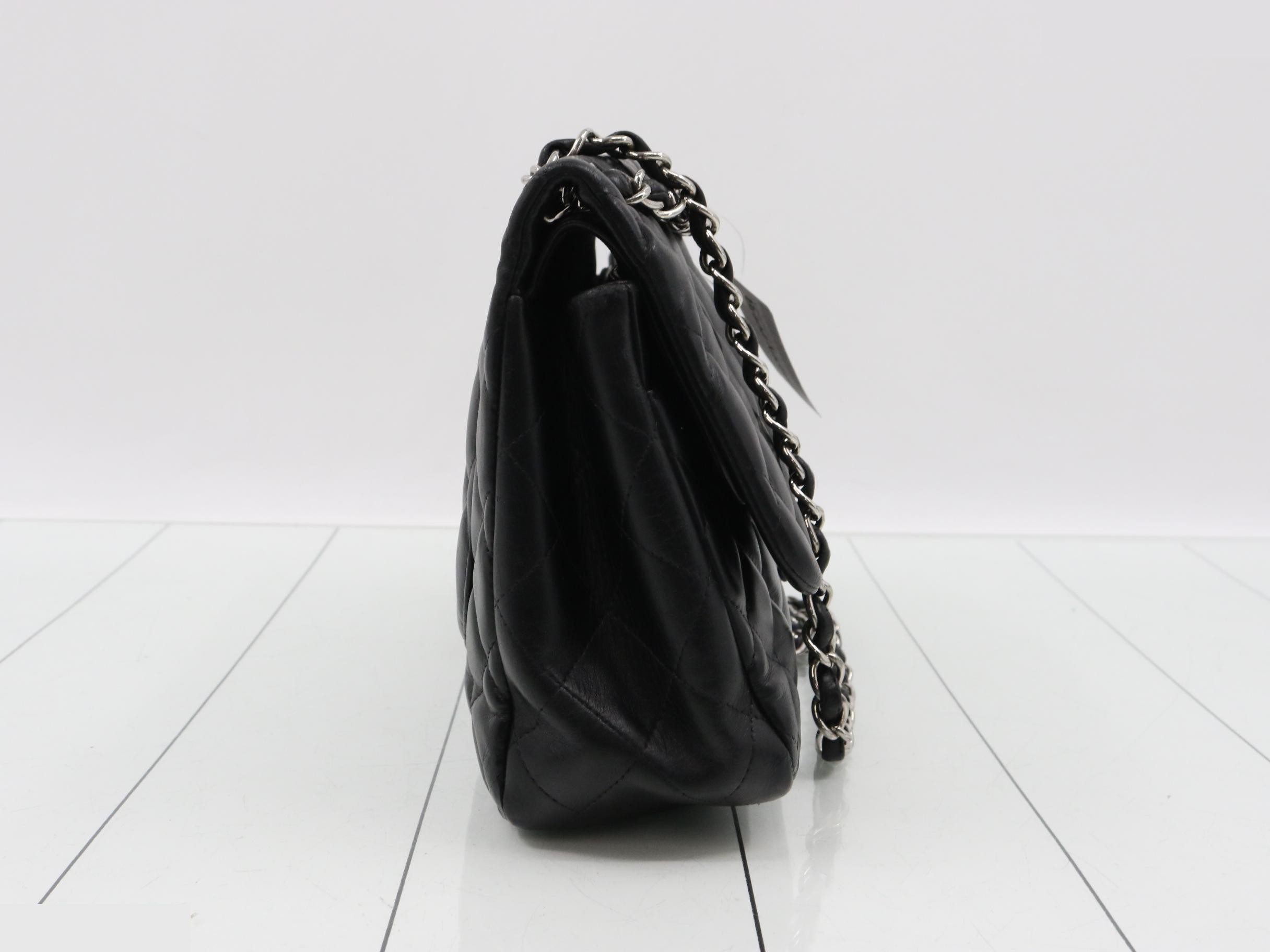 Matelassé 30 Chain Shoulder Bag, Lambskin, Double Flap, Black — view 4