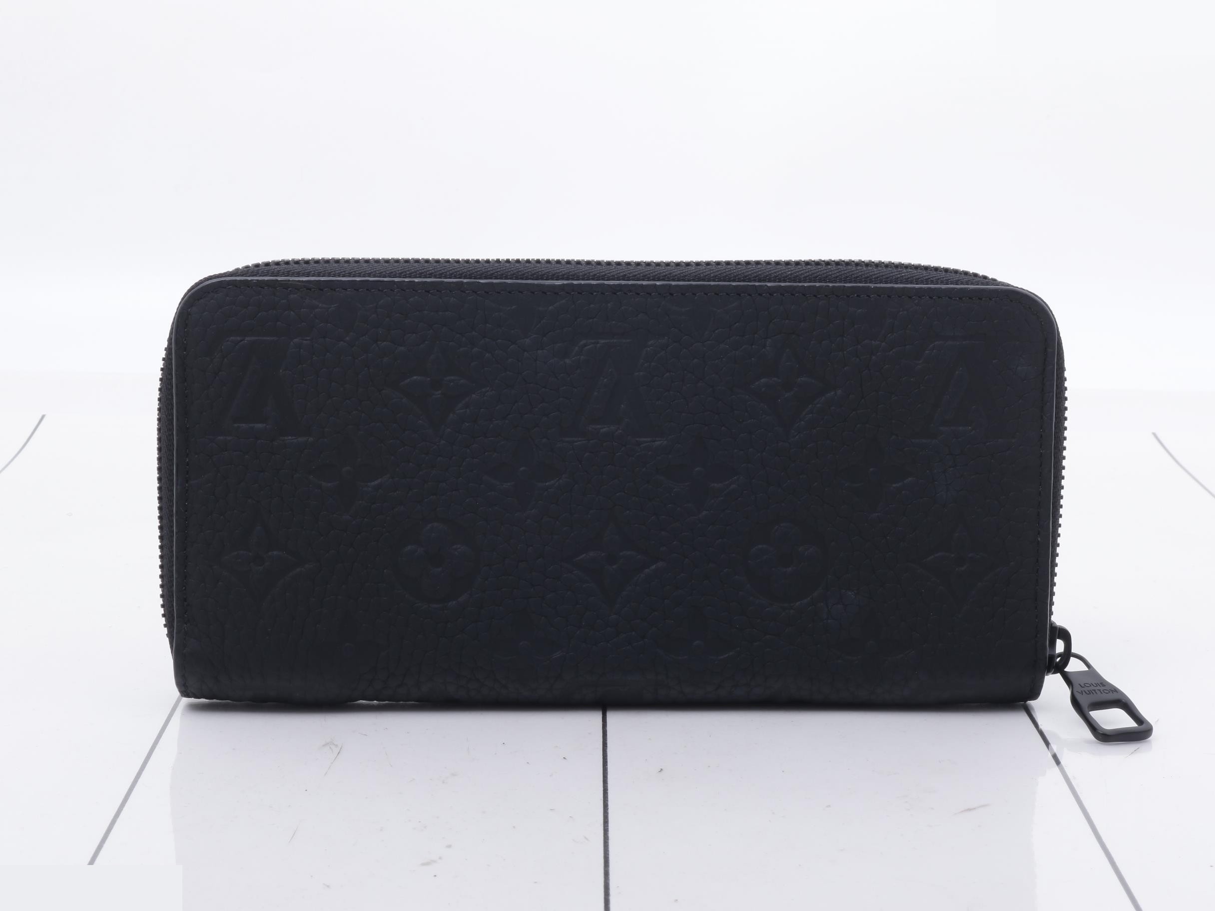 Taurillon Zippy Wallet Horizontal Round Zipper Long Wallet — view 2