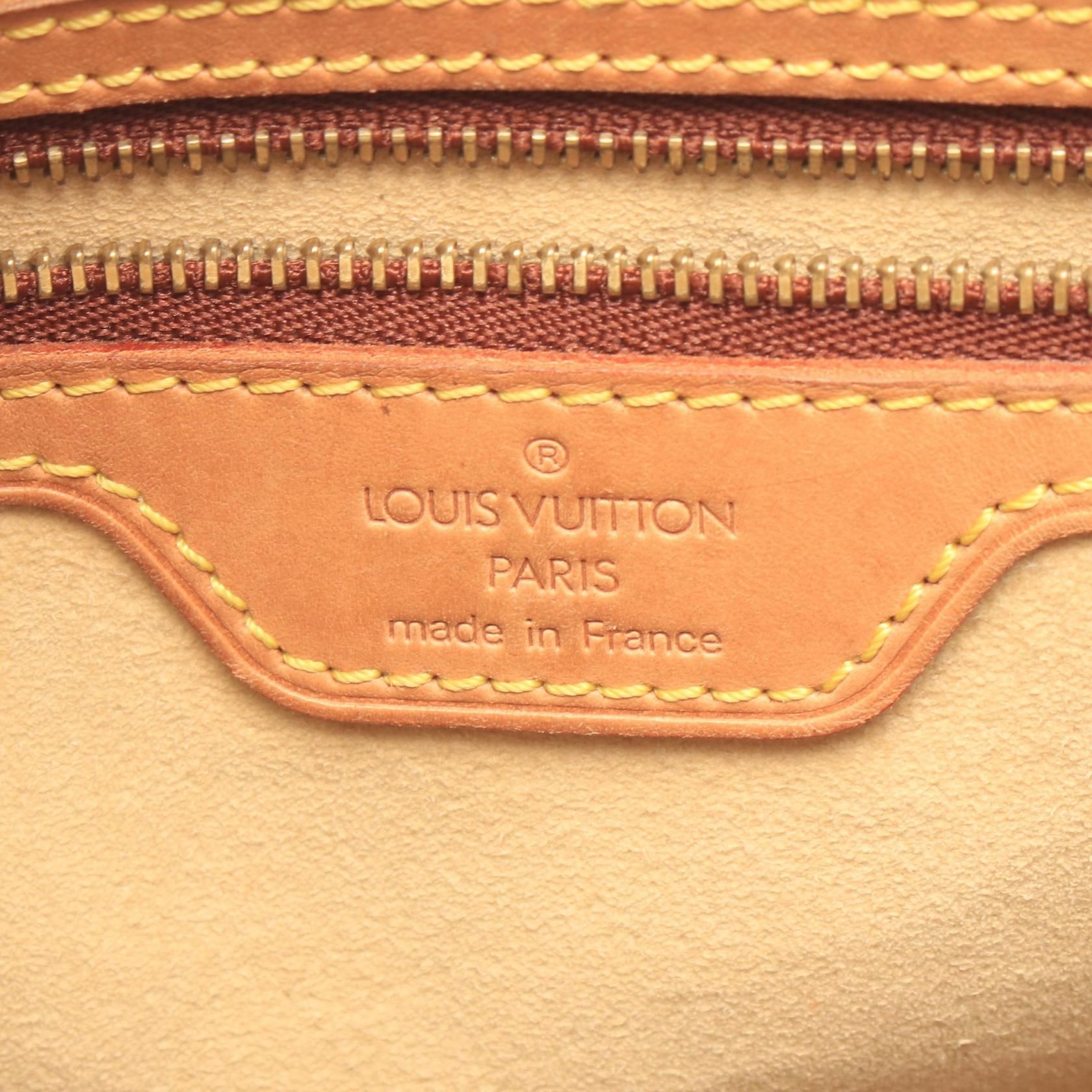 Looping GM, Monogram — view 4