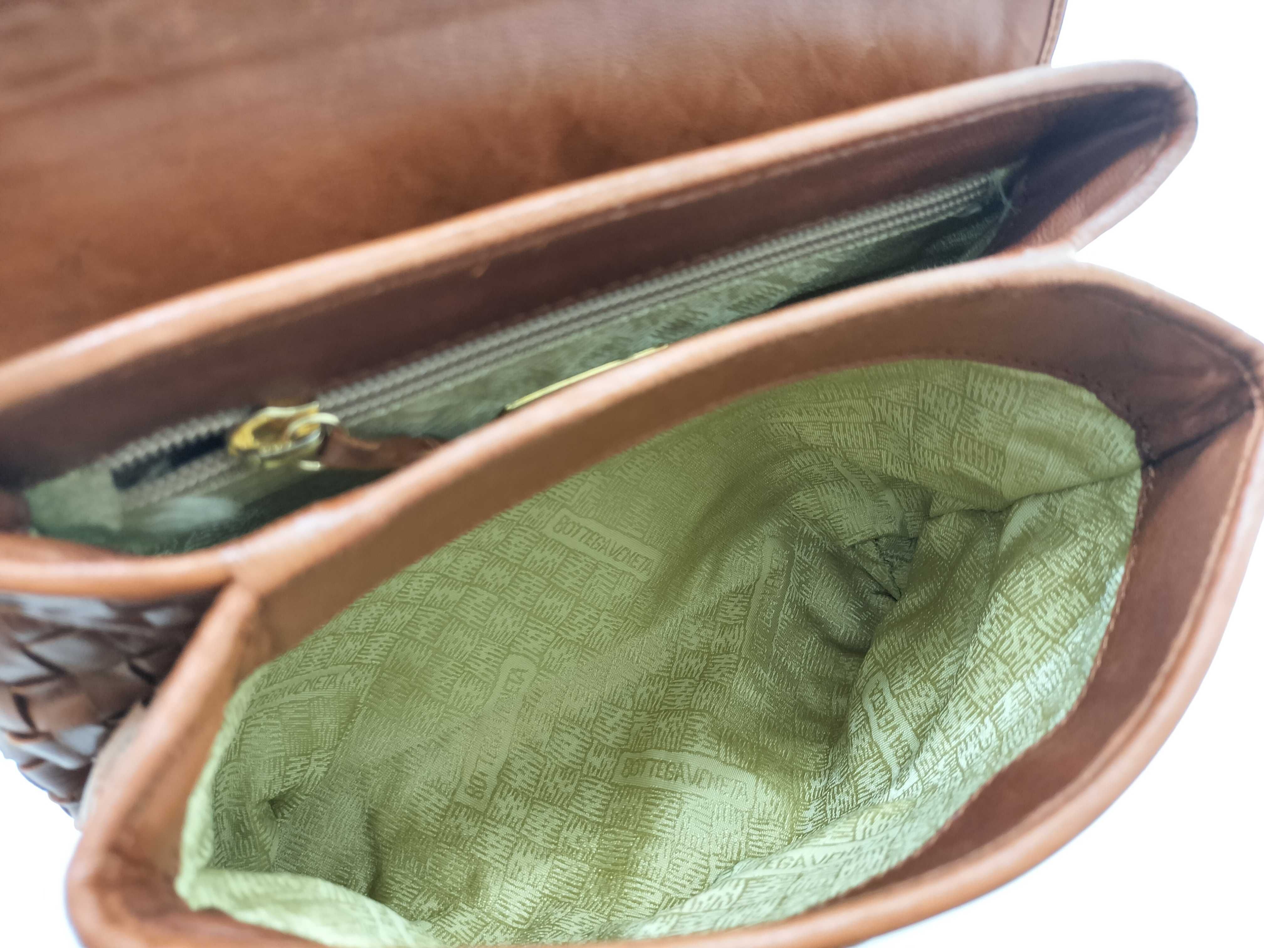 Intrecciato / 2-way bag / Leather handbag — view 11