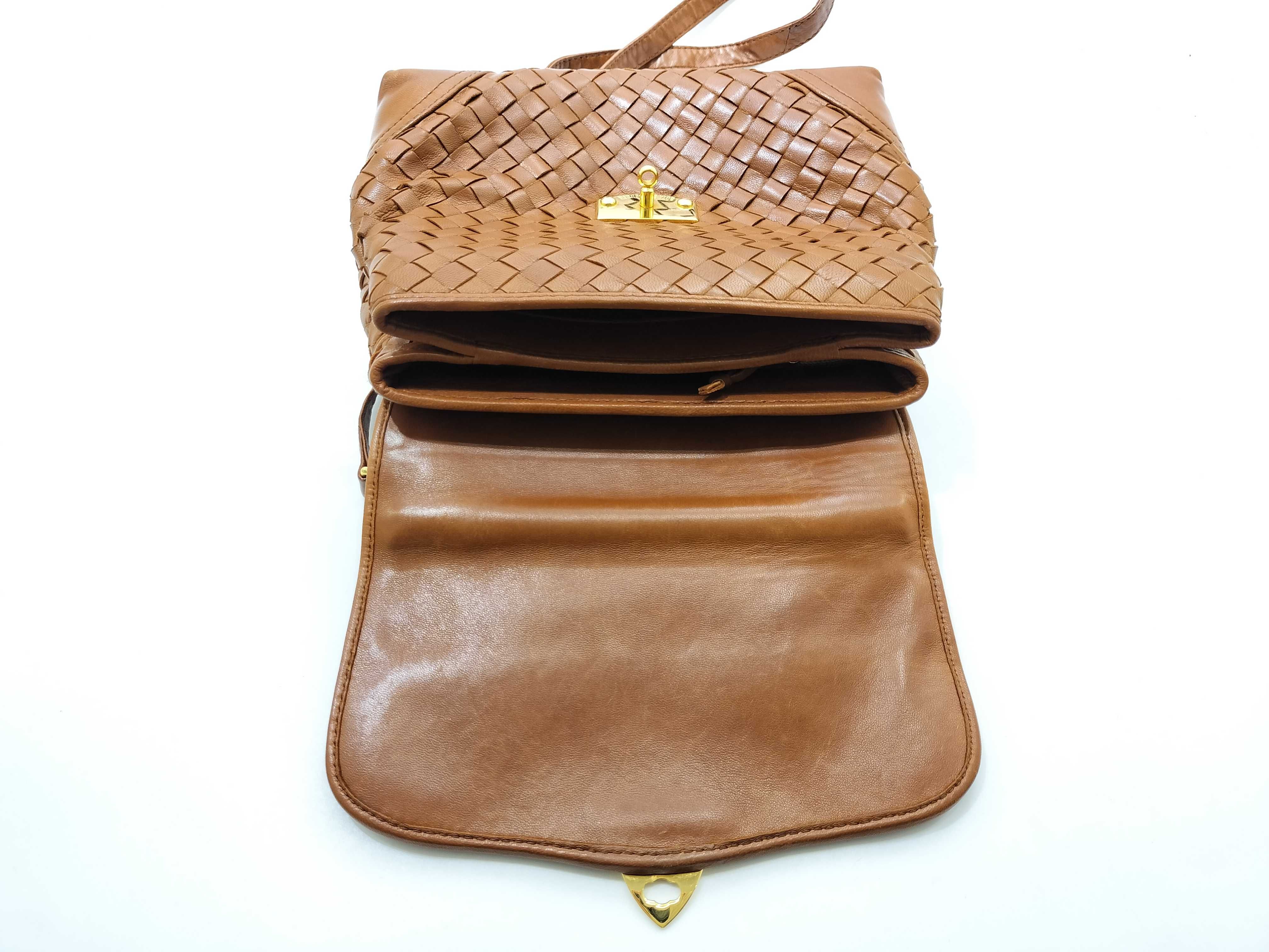 Intrecciato / 2-way bag / Leather handbag — view 10