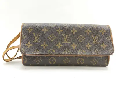 Monogram Louis Vuitton Monogram Pochette Twin Bag M51852 3 Clutch Bag