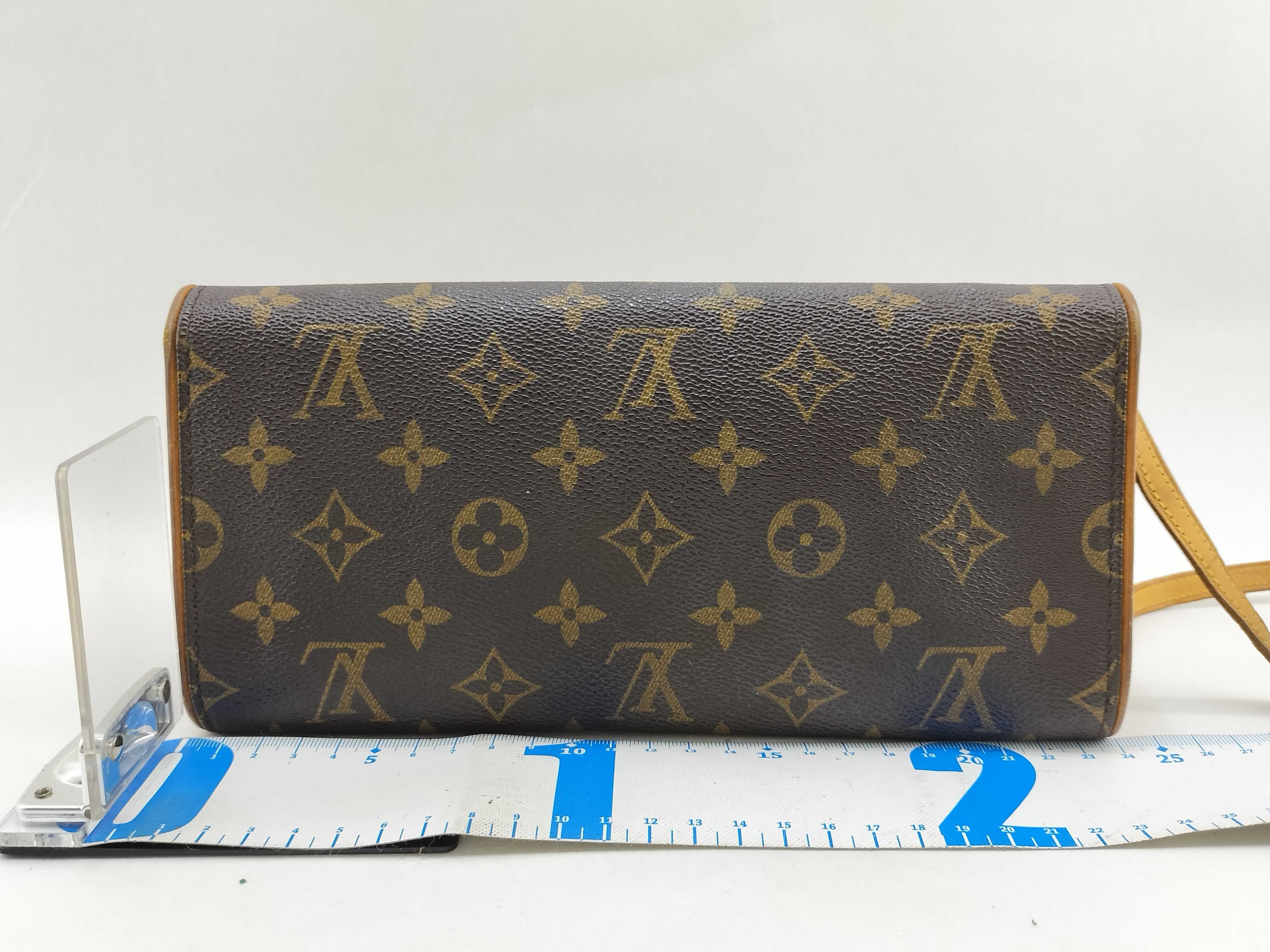 Monogram Louis Vuitton Monogram Pochette Twin Bag M51852 3 Clutch Bag — view 2