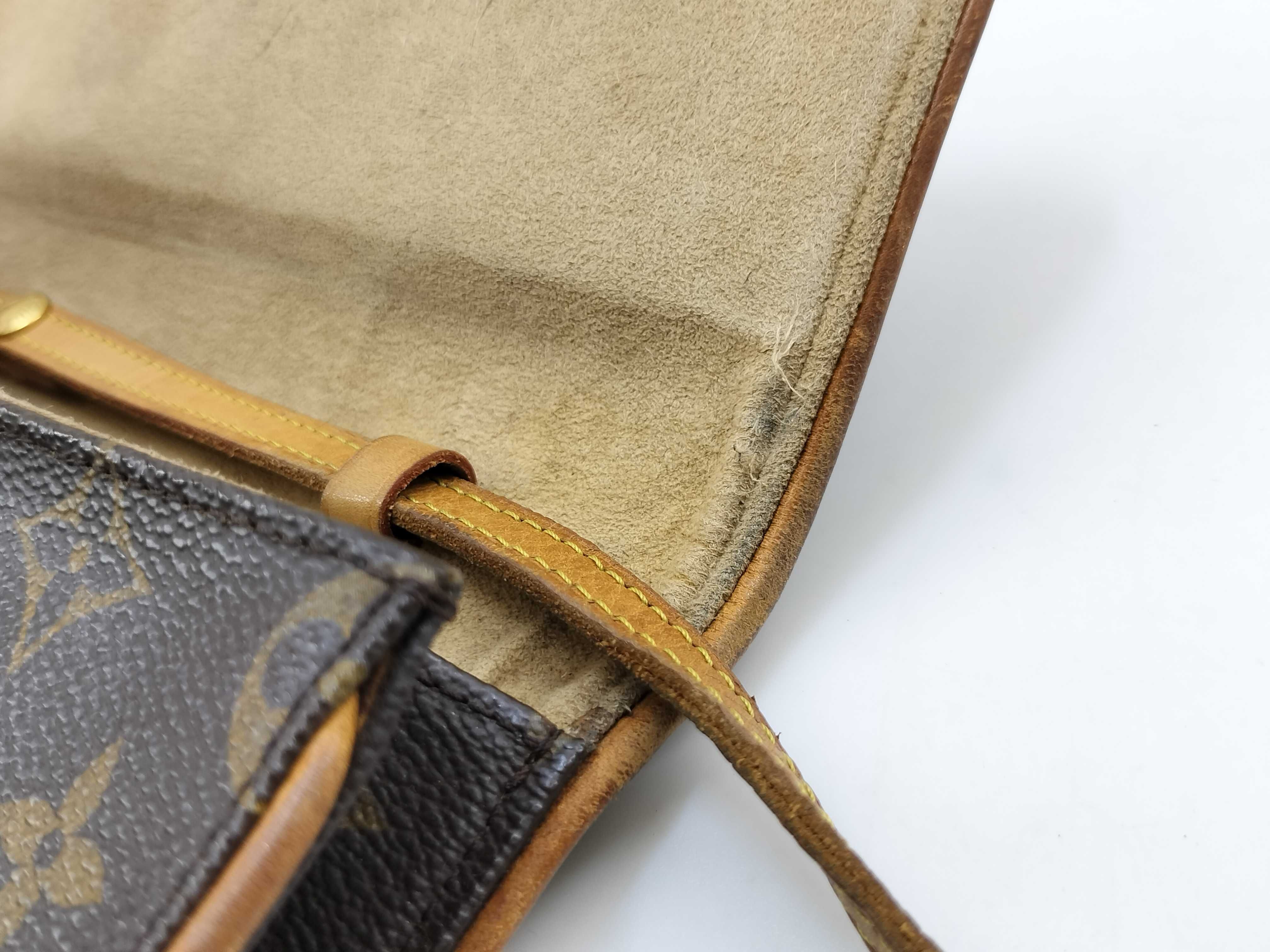 Monogram Louis Vuitton Monogram Pochette Twin Bag M51852 3 Clutch Bag — view 11