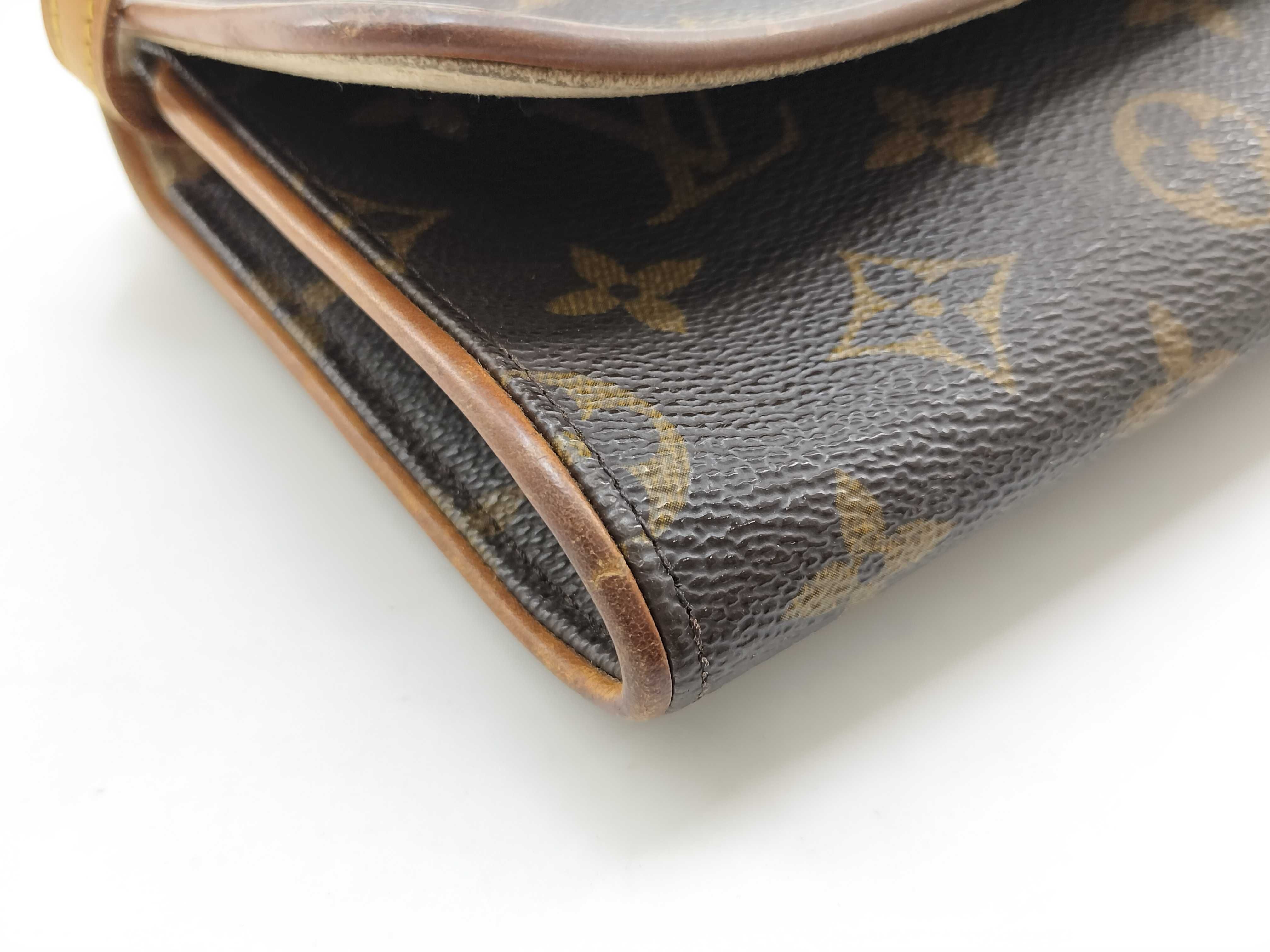Monogram Louis Vuitton Monogram Pochette Twin Bag M51852 3 Clutch Bag — view 4