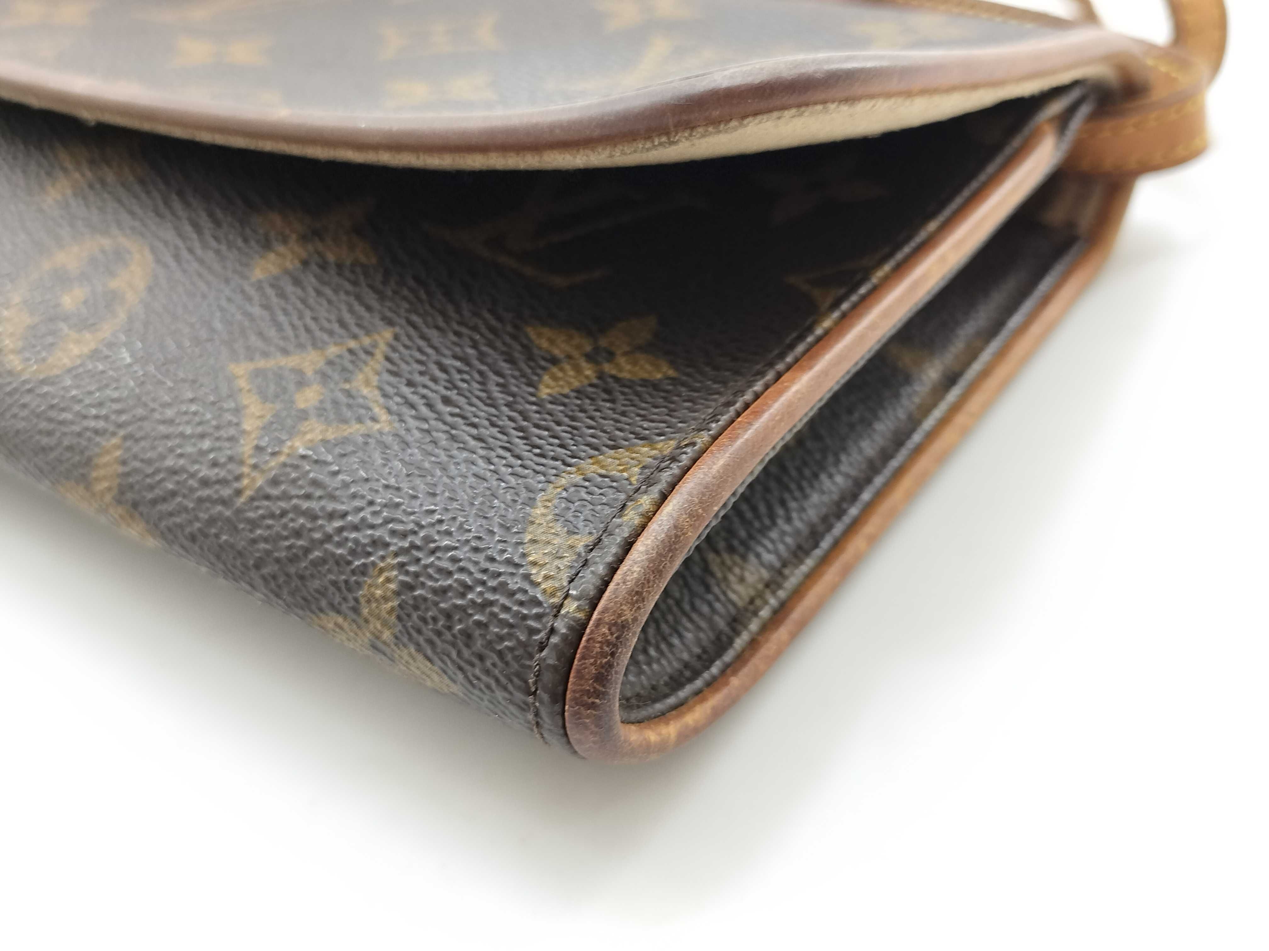 Monogram Louis Vuitton Monogram Pochette Twin Bag M51852 3 Clutch Bag — view 7
